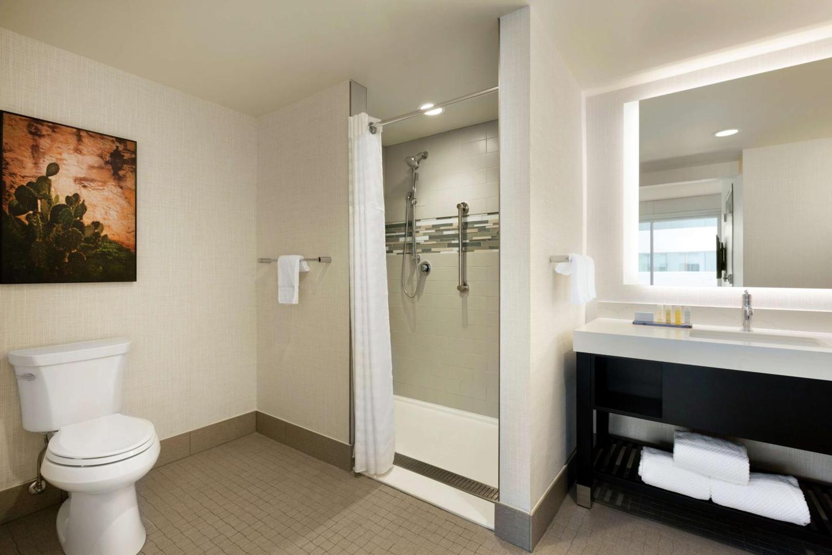 Embassy Suites by Hilton San Antonio Landmark Embassy Suites by Hilton San Antonio Landmark