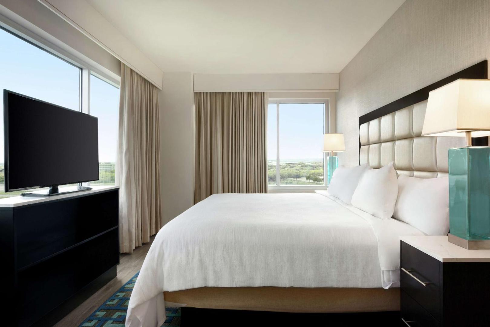 Embassy Suites by Hilton San Antonio Landmark Embassy Suites by Hilton San Antonio Landmark