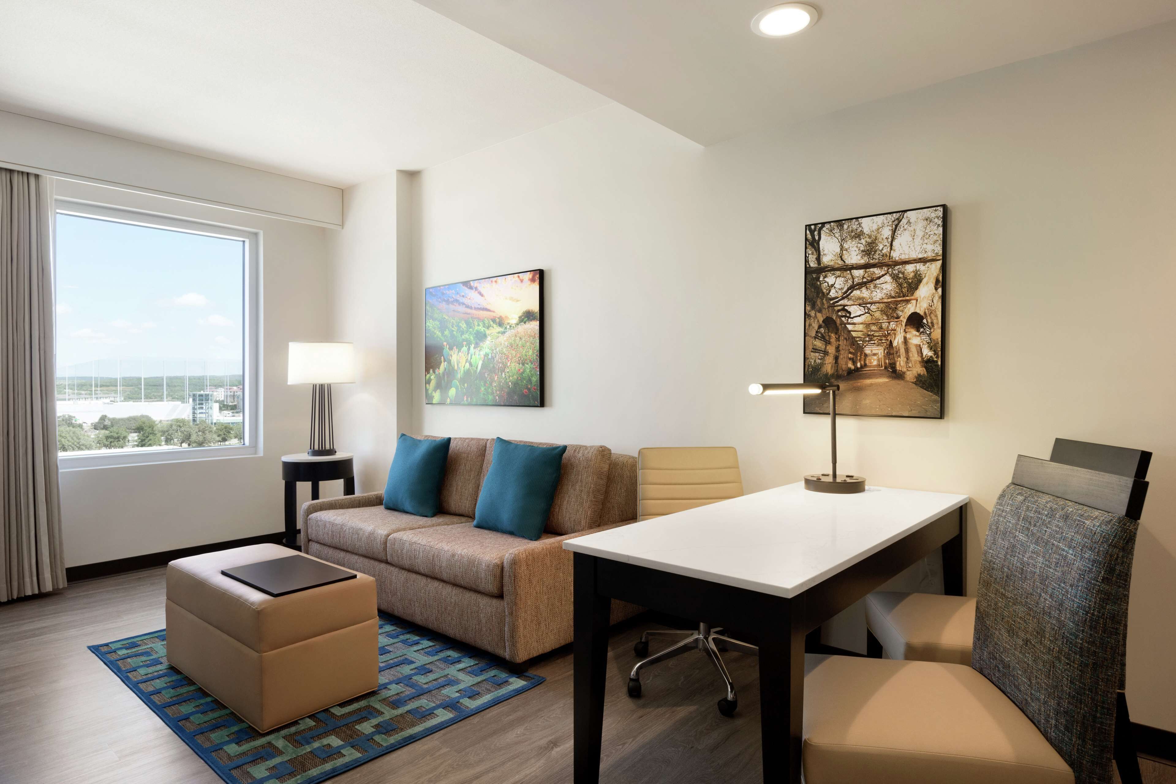Embassy Suites by Hilton San Antonio Landmark Embassy Suites by Hilton San Antonio Landmark