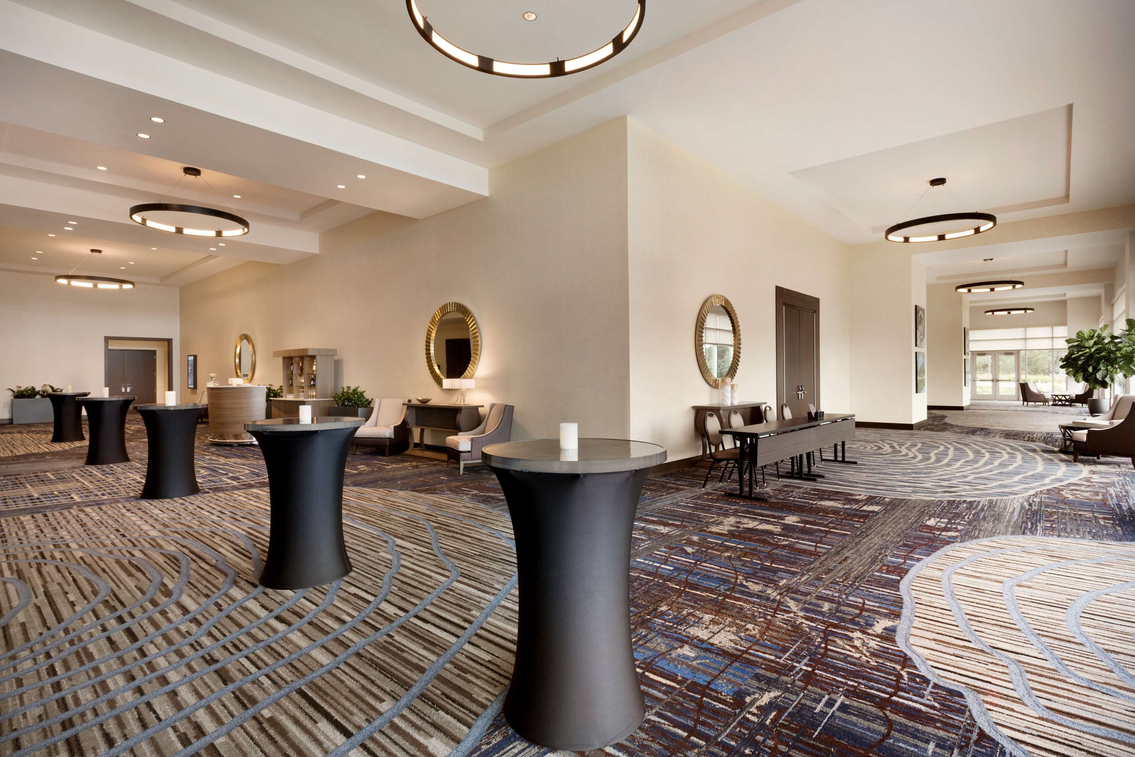 Embassy Suites by Hilton San Antonio Landmark Embassy Suites by Hilton San Antonio Landmark