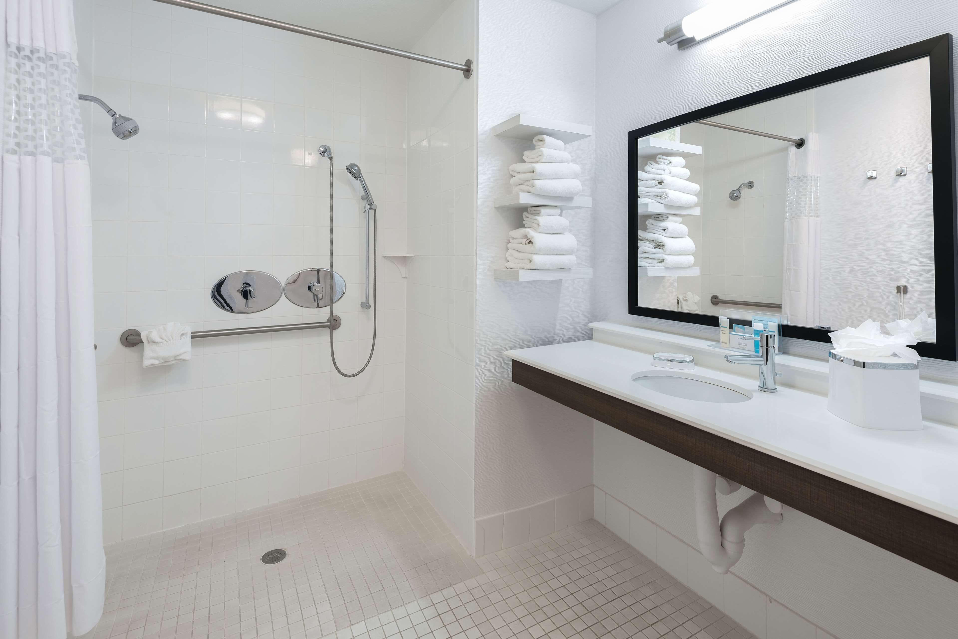 Hampton Inn & Suites San Antonio Brooks City Base Hampton Inn & Suites San Antonio Brooks City Base