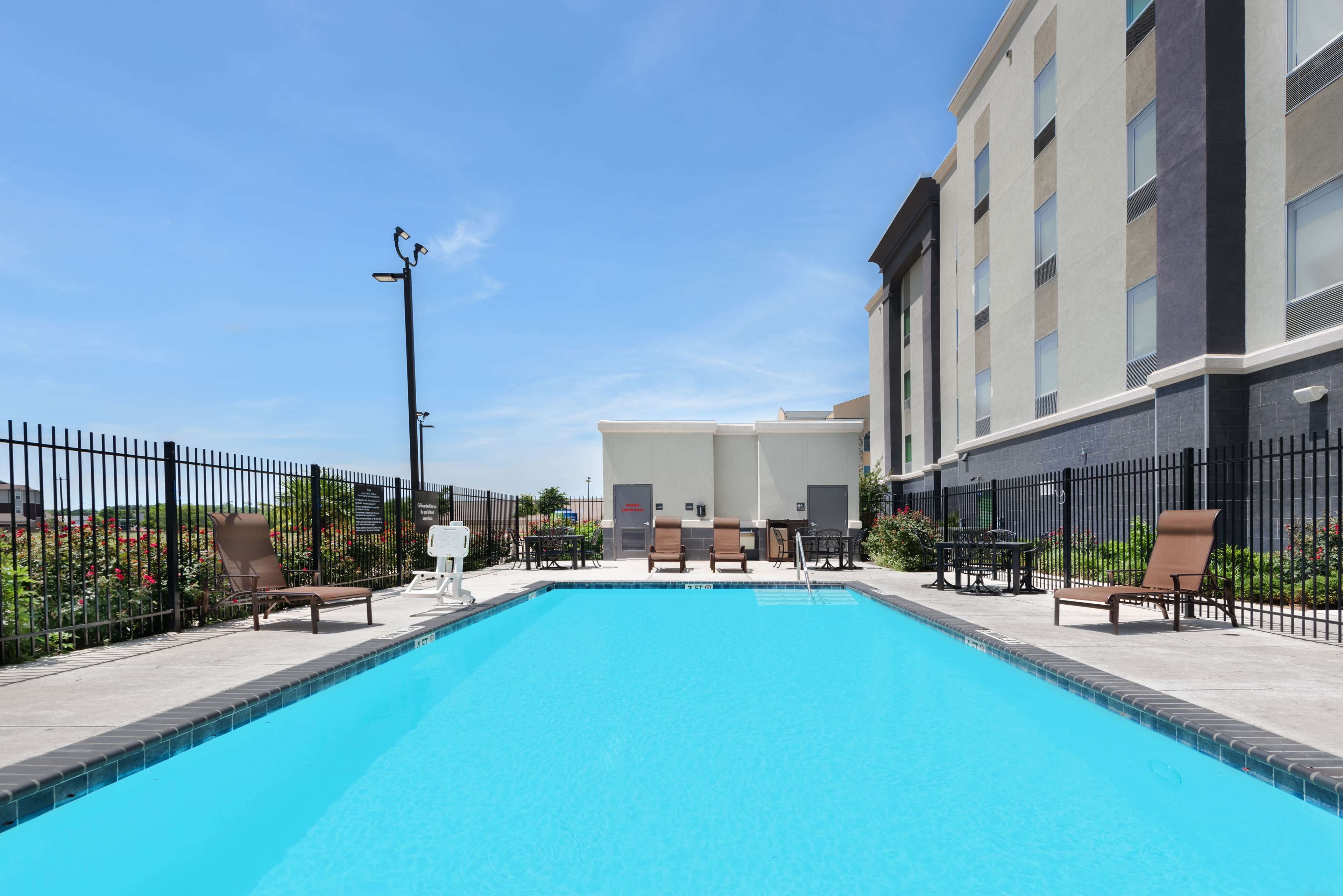 Hampton Inn & Suites San Antonio Brooks City Base Hampton Inn & Suites San Antonio Brooks City Base