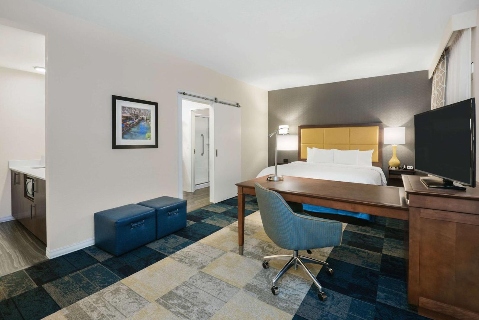 Hampton Inn & Suites San Antonio Brooks City Base Hampton Inn & Suites San Antonio Brooks City Base