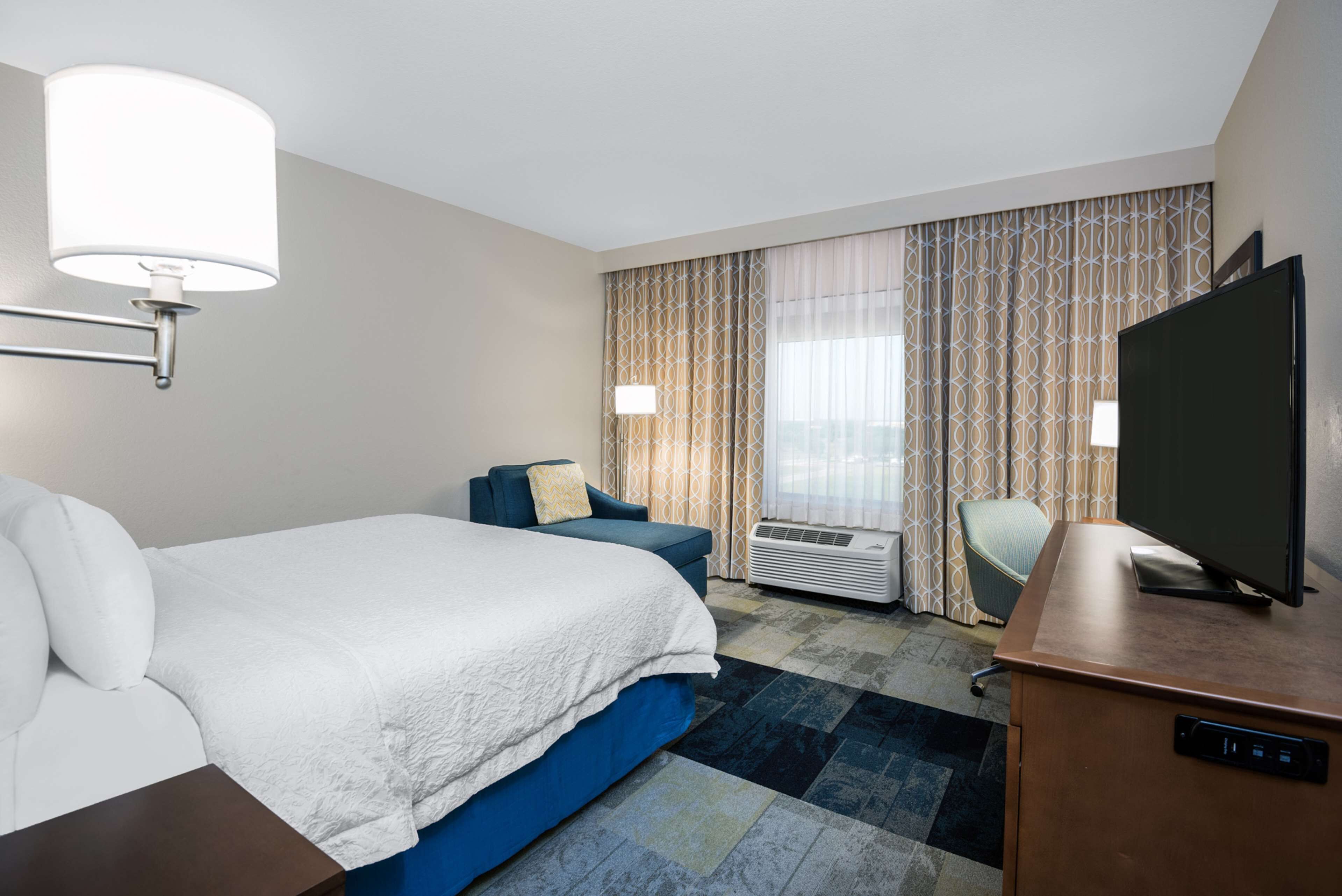 Hampton Inn & Suites San Antonio Brooks City Base Hampton Inn & Suites San Antonio Brooks City Base