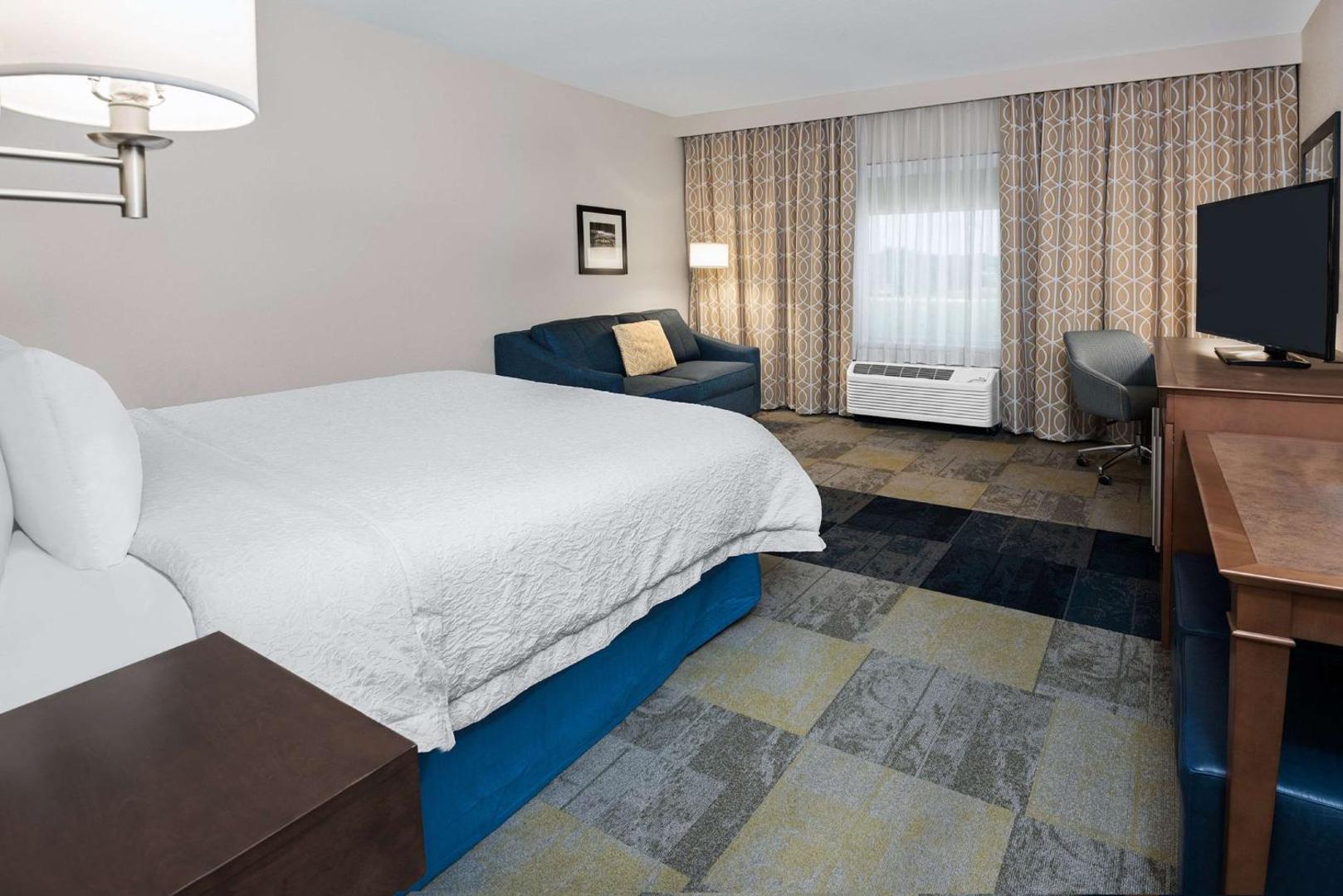 Hampton Inn & Suites San Antonio Brooks City Base Hampton Inn & Suites San Antonio Brooks City Base