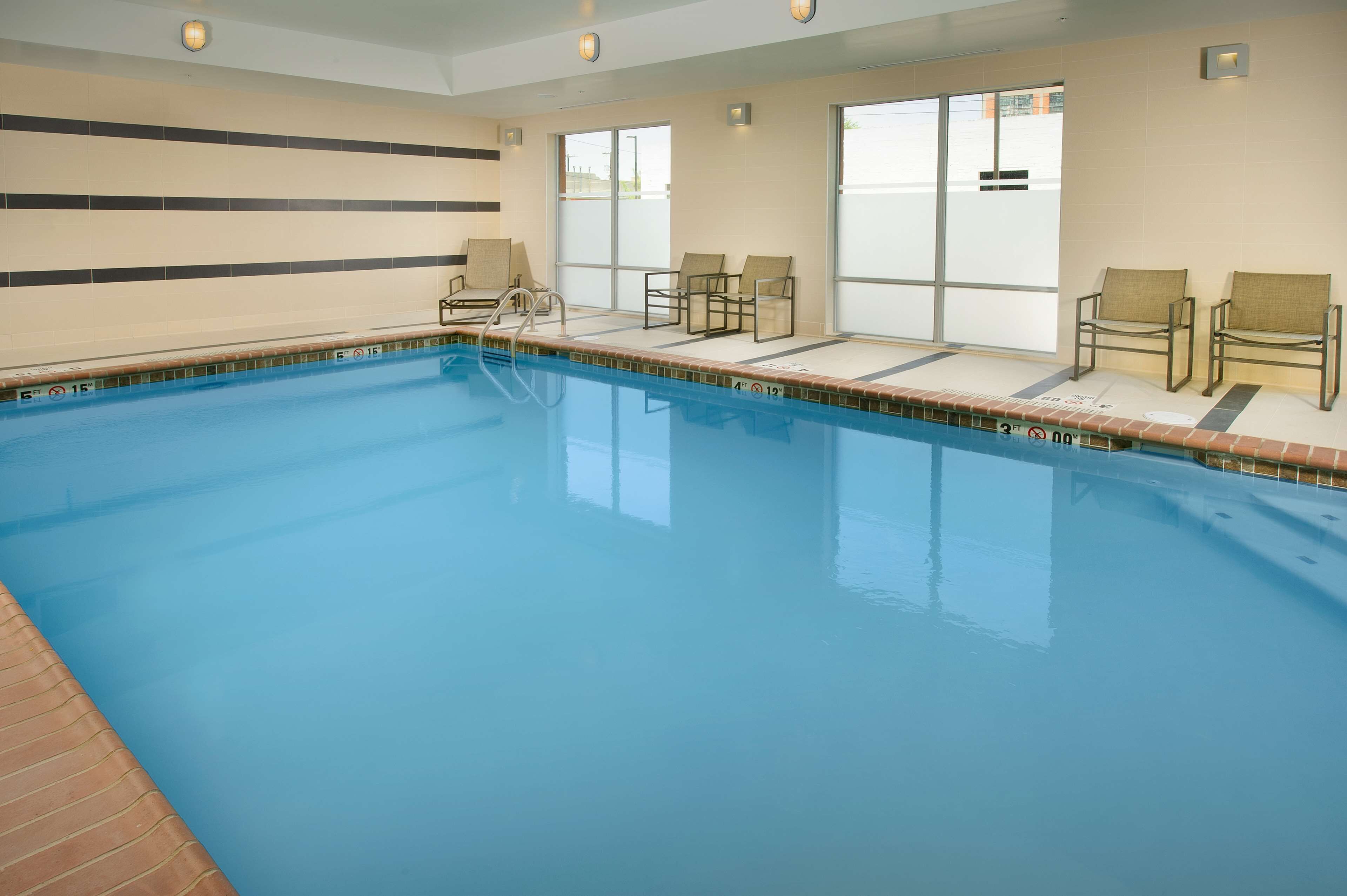 Hampton Inn & Suites San Antonio-Downtown / Market Square Hampton Inn & Suites San Antonio-Downtown / Market Square