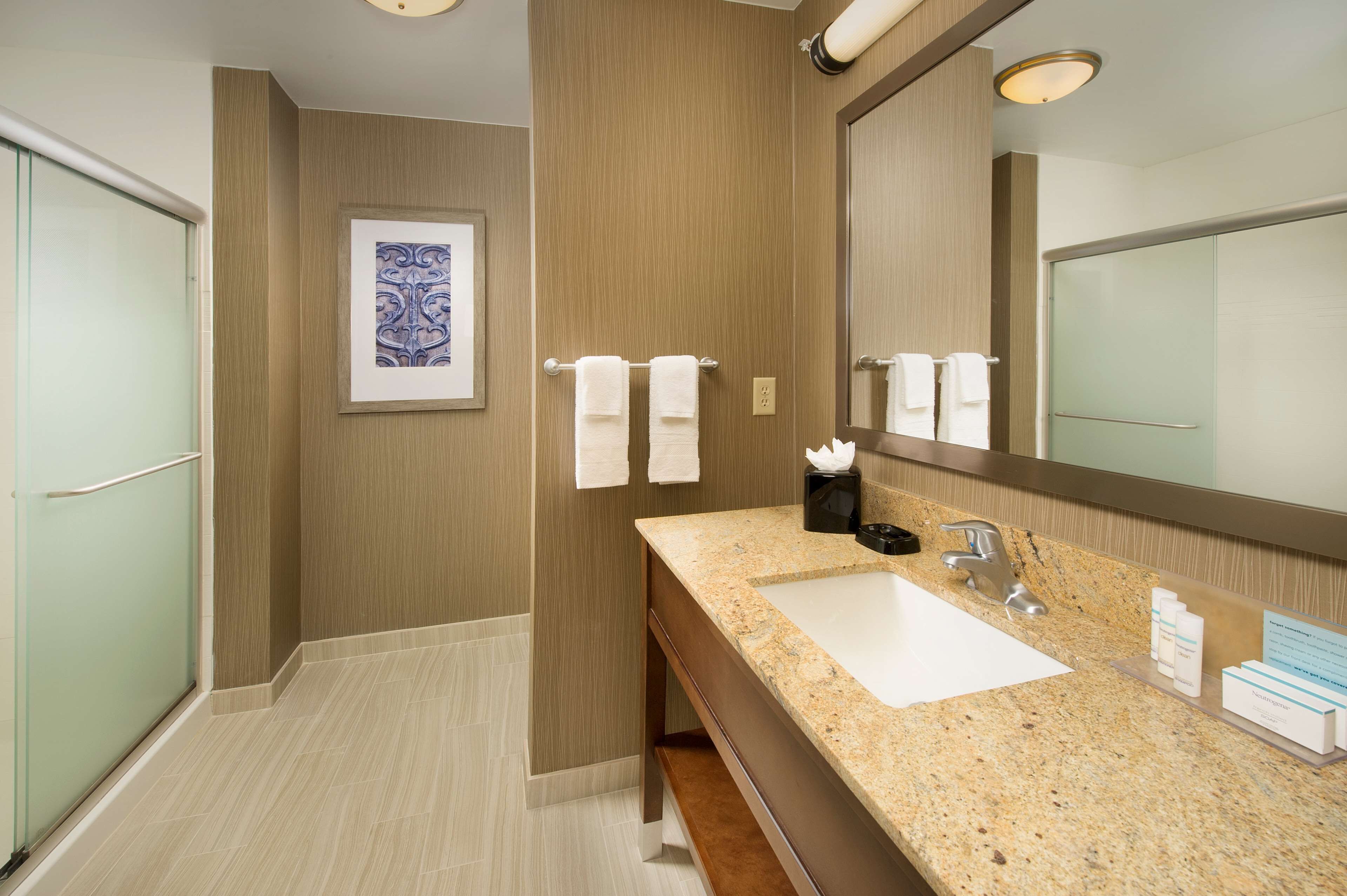 Hampton Inn & Suites San Antonio-Downtown / Market Square Hampton Inn & Suites San Antonio-Downtown / Market Square