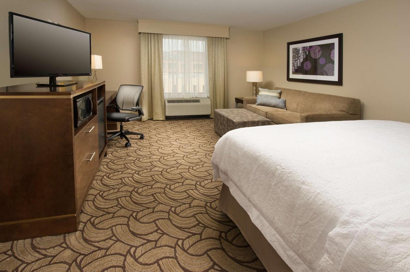 Hampton Inn & Suites San Antonio-Downtown / Market Square Hampton Inn & Suites San Antonio-Downtown / Market Square