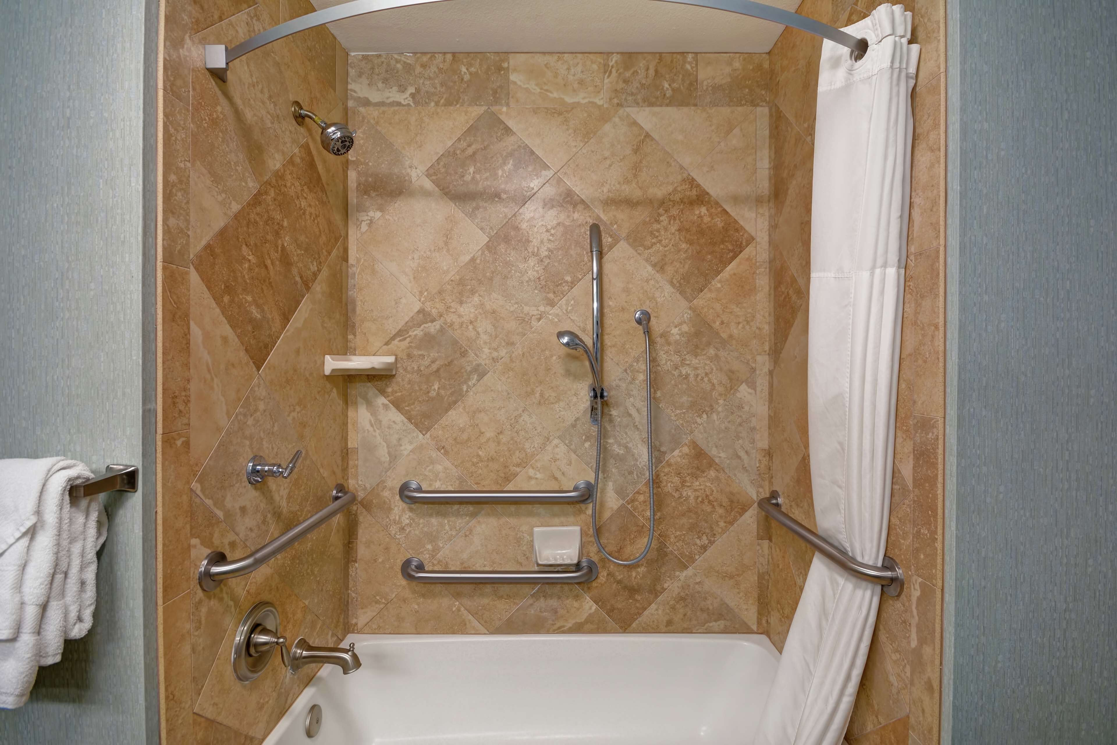 Hampton Inn & Suites San Antonio / Northeast I-35 Hampton Inn & Suites San Antonio / Northeast I-35
