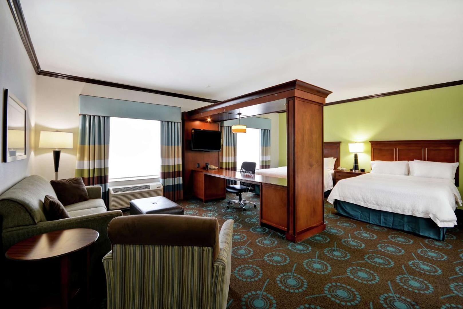 Hampton Inn & Suites San Antonio / Northeast I-35 Hampton Inn & Suites San Antonio / Northeast I-35