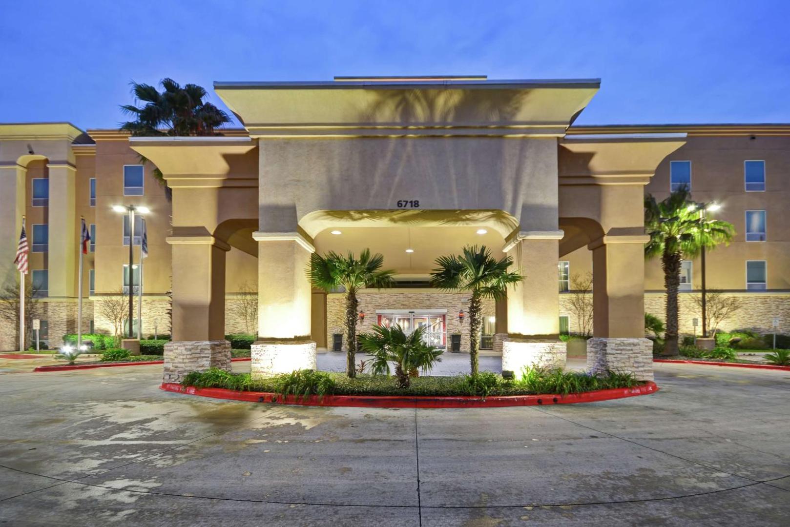 Hampton Inn & Suites San Antonio / Northeast I-35 Hampton Inn & Suites San Antonio / Northeast I-35