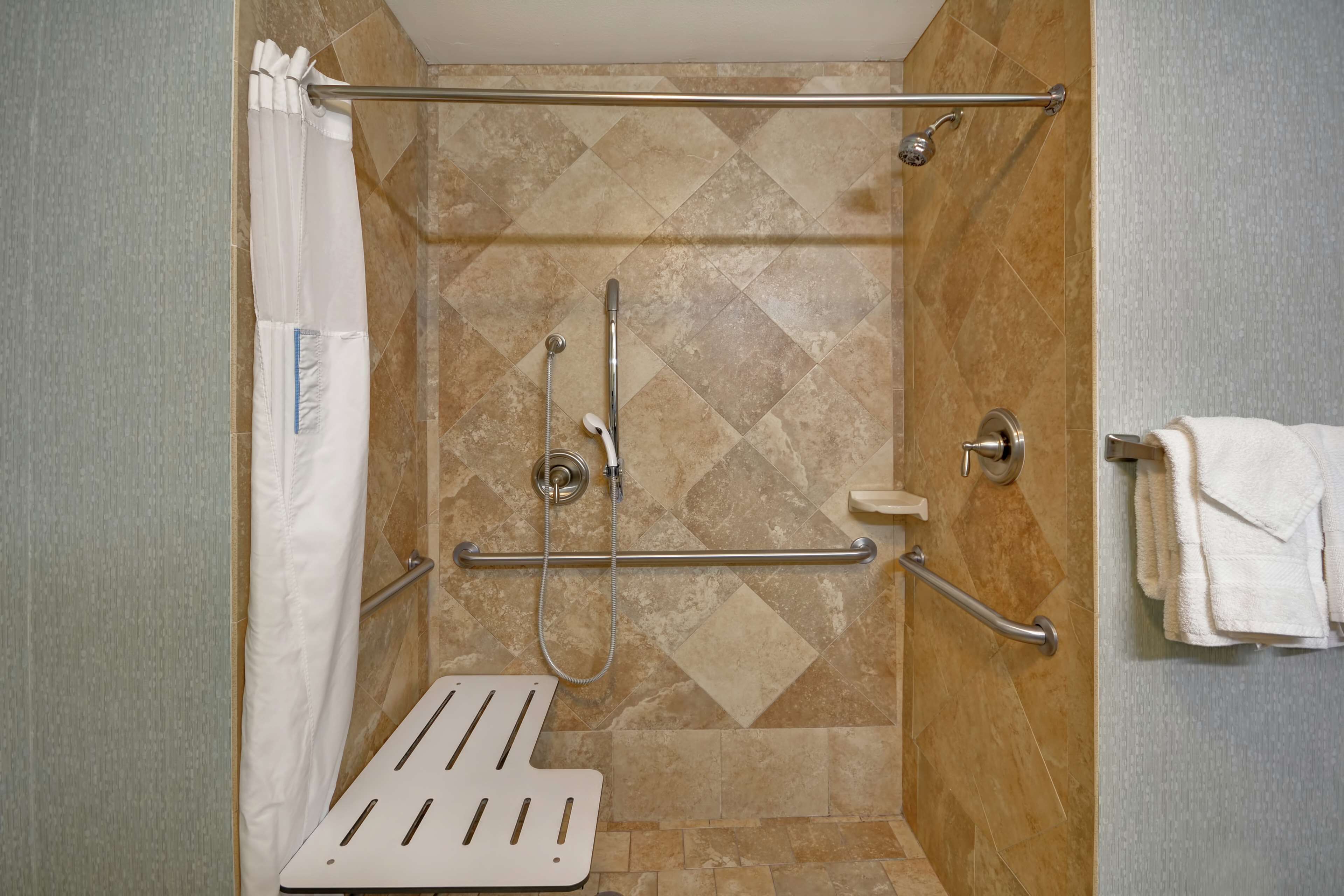 Hampton Inn & Suites San Antonio / Northeast I-35 Hampton Inn & Suites San Antonio / Northeast I-35