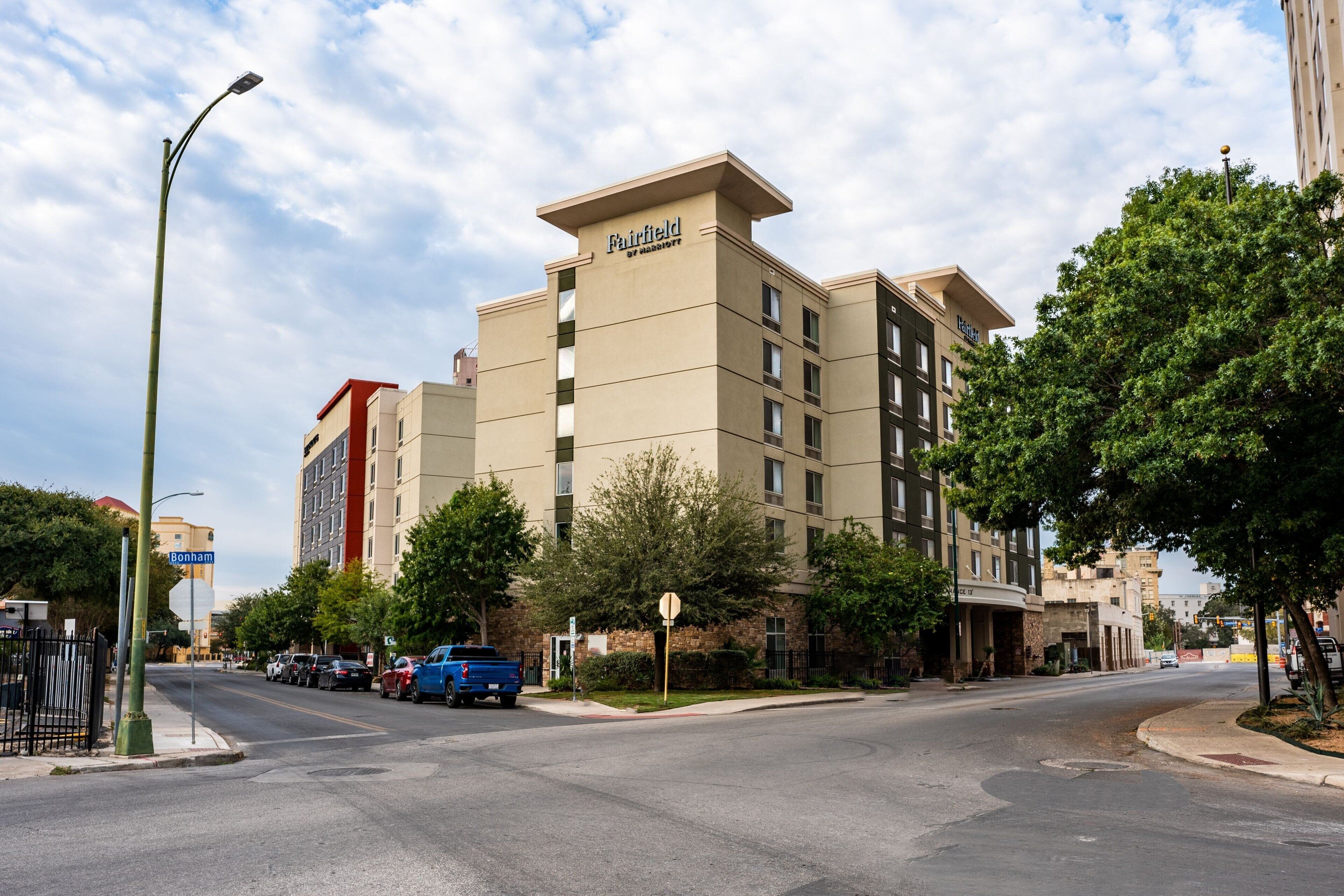 SpringHill Suites San Antonio Downtown/Alamo Plaza SpringHill Suites San Antonio Downtown/Alamo Plaza