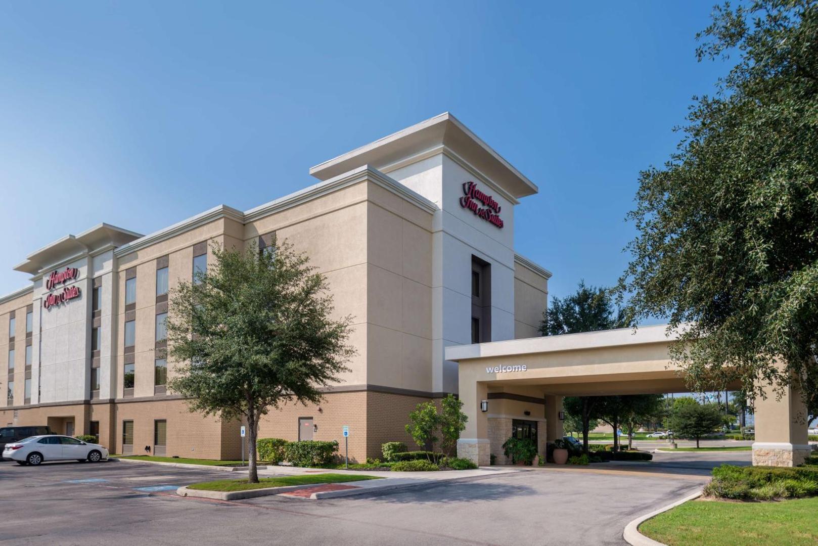 Hampton Inn & Suites Schertz Hampton Inn & Suites Schertz