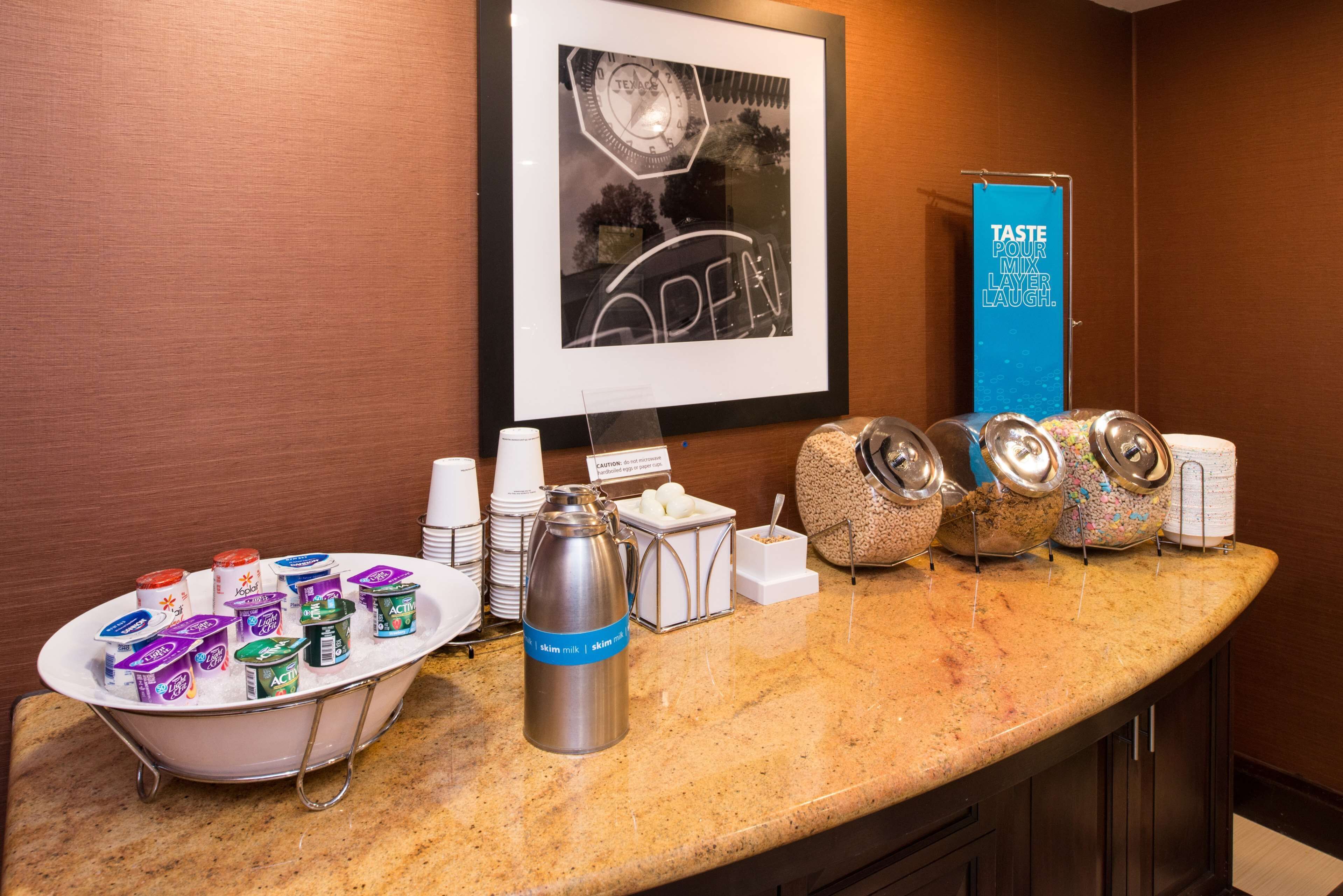 Hampton Inn & Suites Schertz Hampton Inn & Suites Schertz