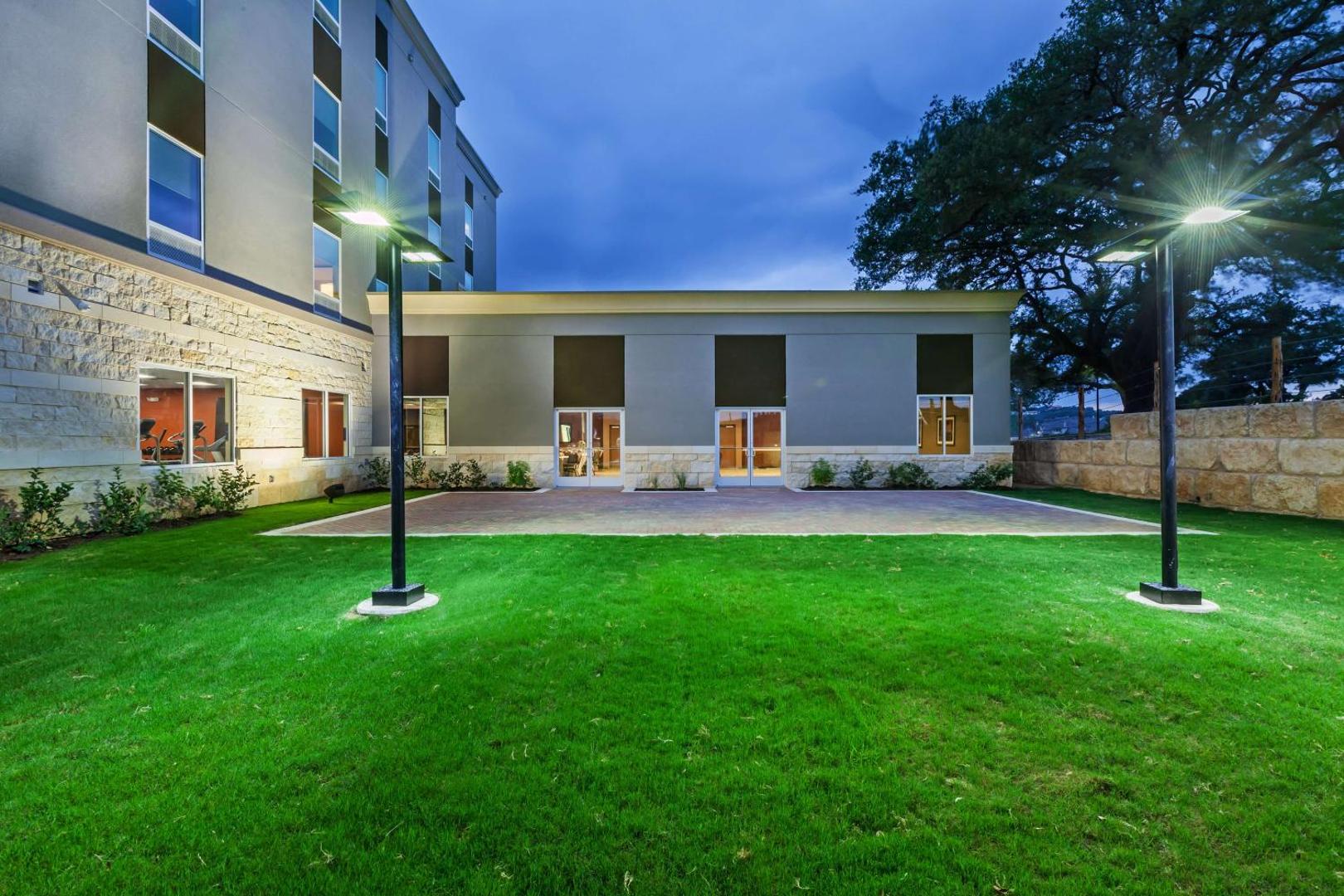 Hampton Inn Bulverde Hampton Inn Bulverde