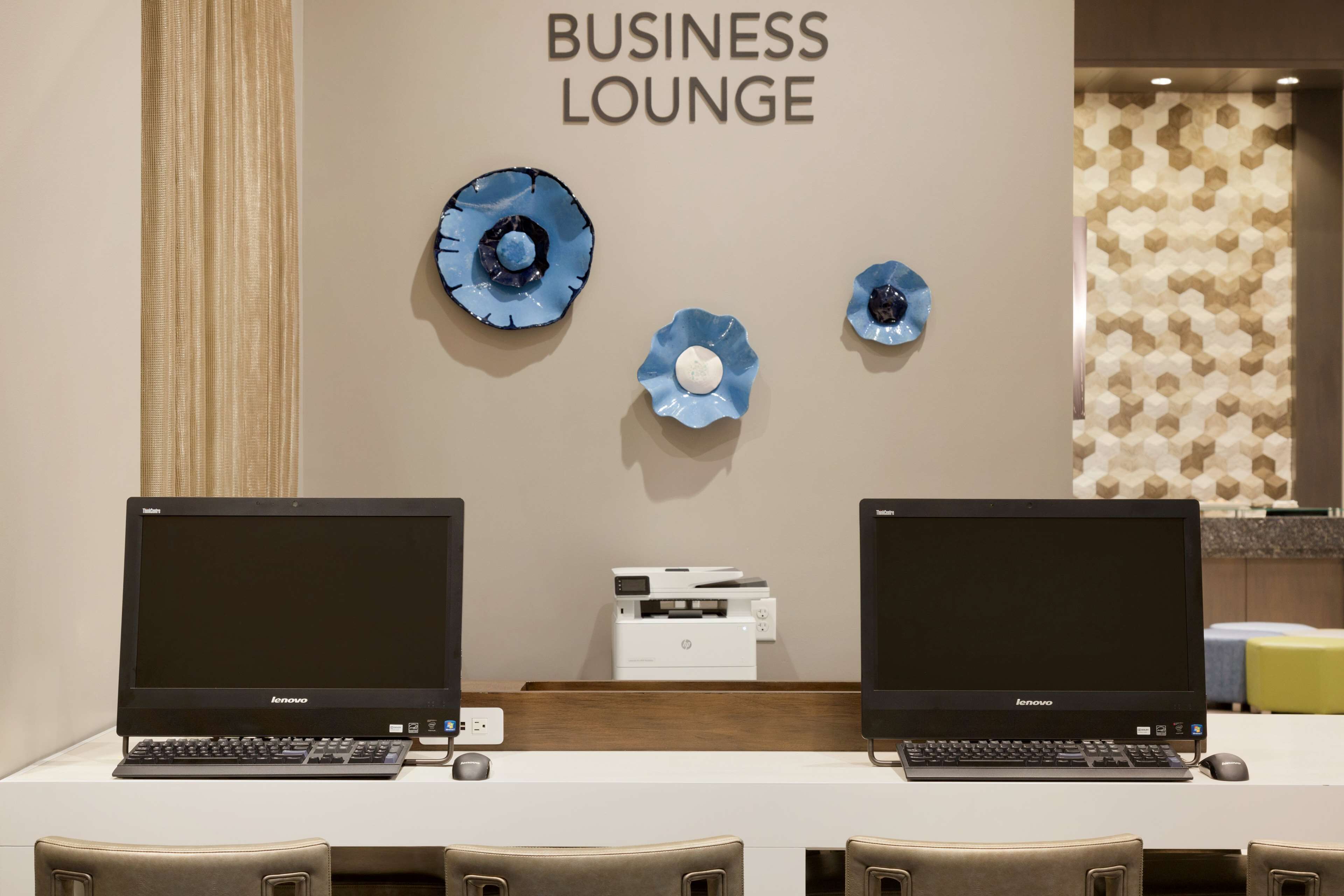 Embassy Suites by Hilton The Woodlands at Hughes Landing