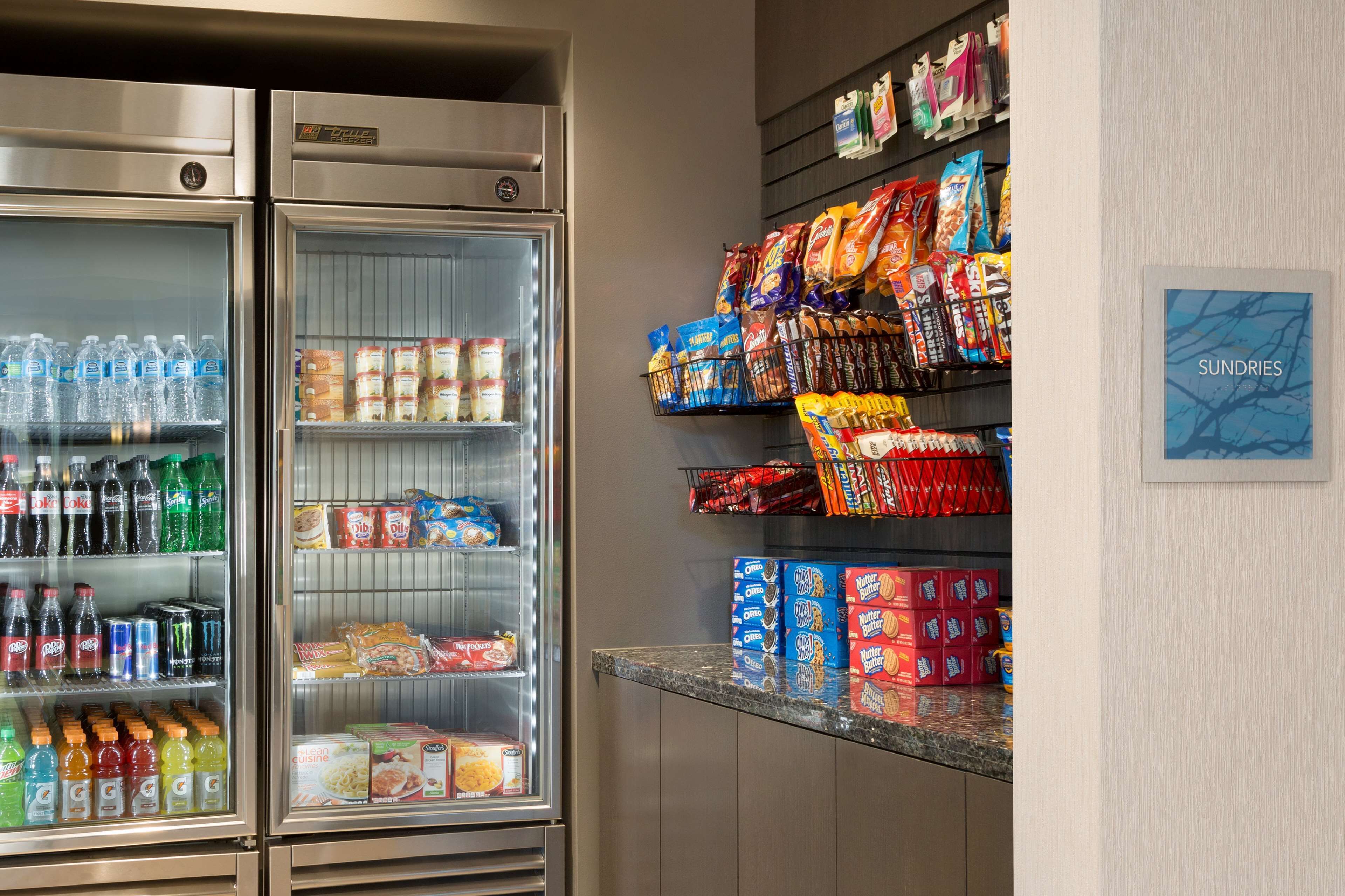 Embassy Suites by Hilton The Woodlands at Hughes Landing