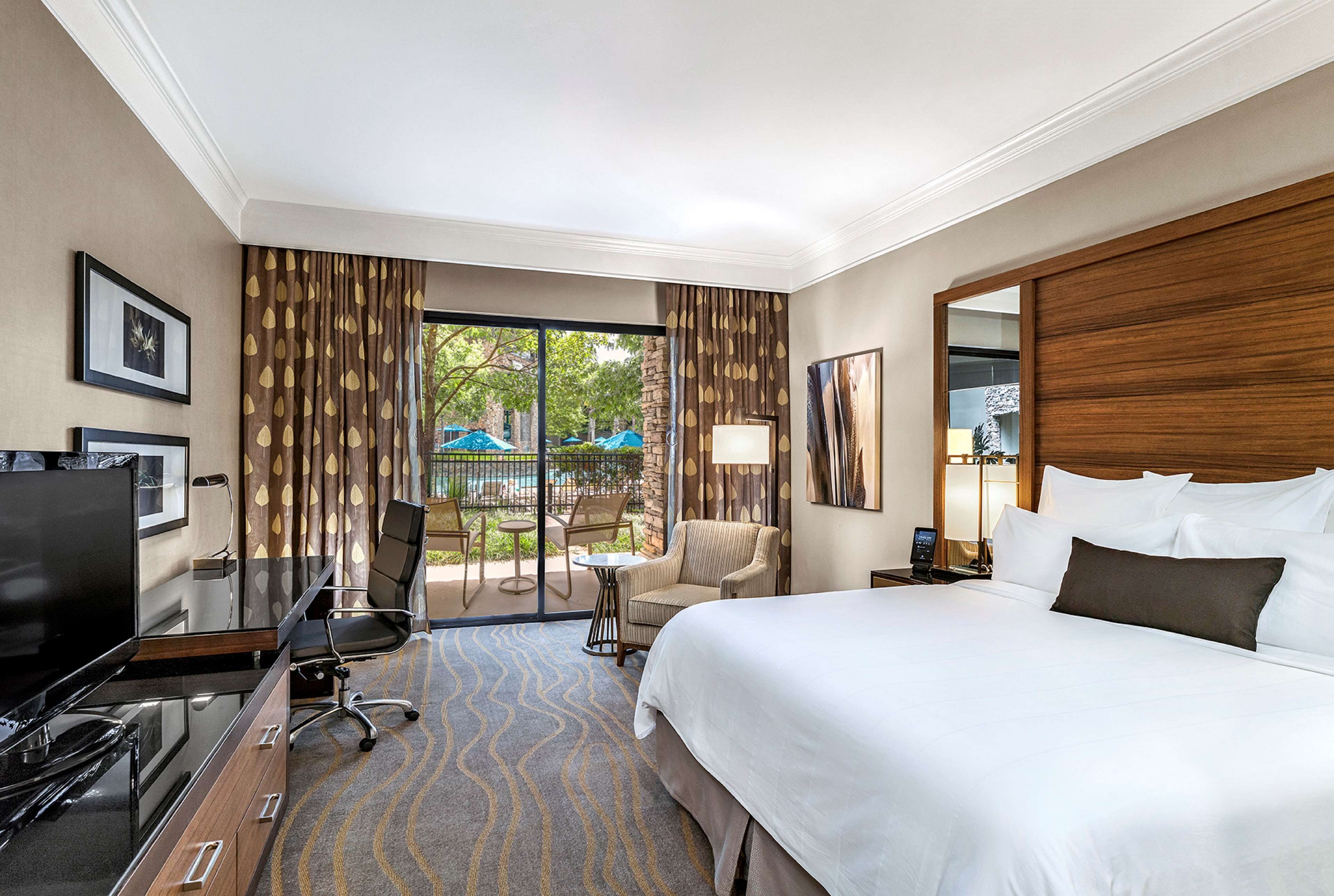 The Woodlands Resort, Curio Collection by Hilton The Woodlands Resort, Curio Collection by Hilton