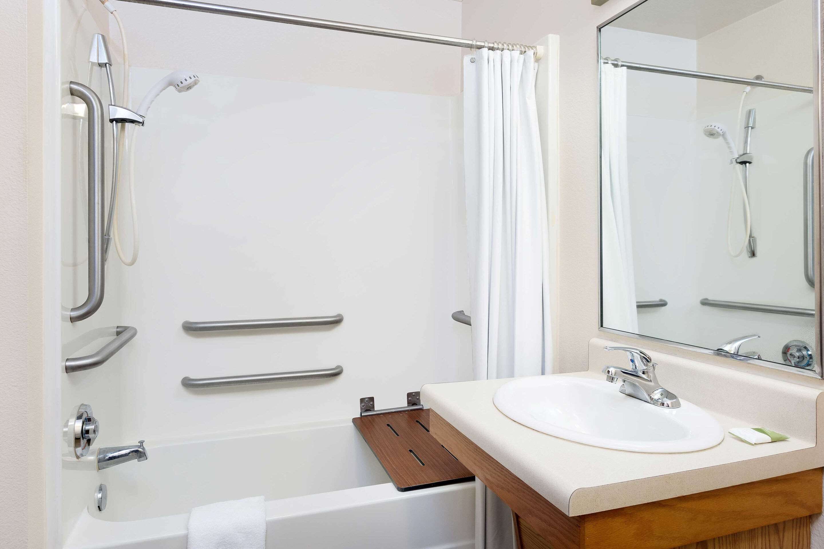 WoodSpring Suites Tyler Rose Garden WoodSpring Suites Tyler Rose Garden
