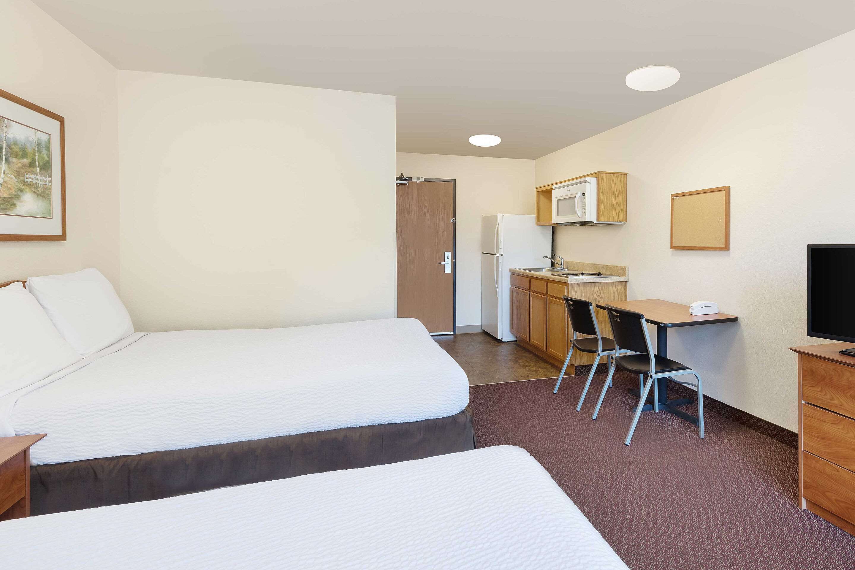 WoodSpring Suites Tyler Rose Garden WoodSpring Suites Tyler Rose Garden