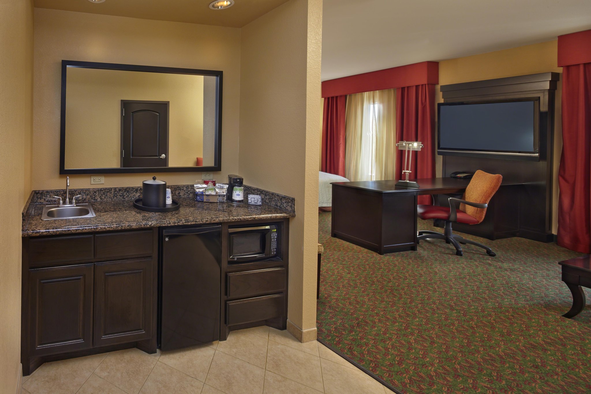 Hampton Inn & Suites Waco-South Hampton Inn & Suites Waco-South