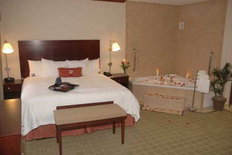 Hampton Inn & Suites Waxahachie Hampton Inn & Suites Waxahachie
