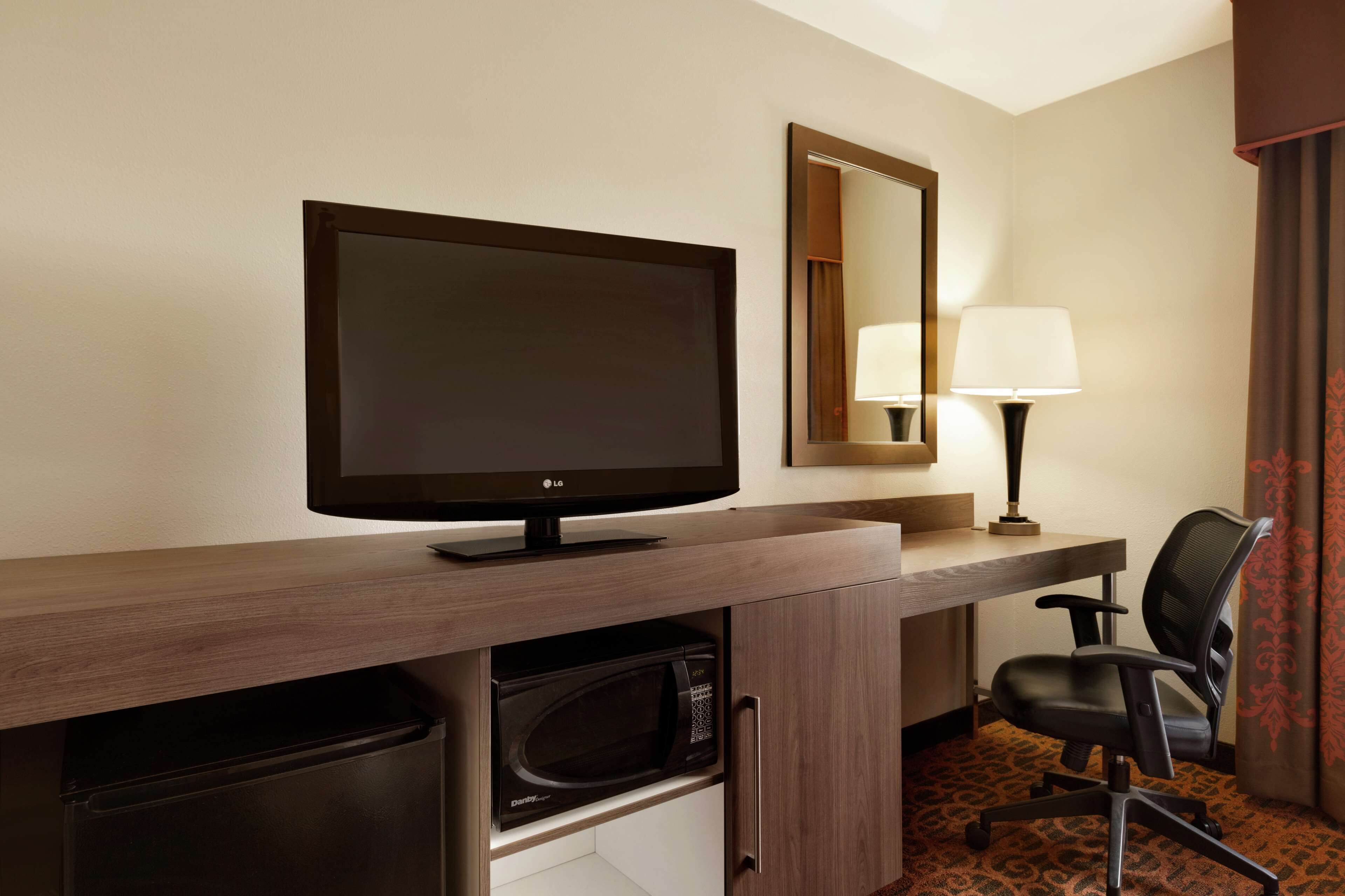 Hampton Inn Wichita Falls-Sikes Senter Mall Hampton Inn Wichita Falls-Sikes Senter Mall