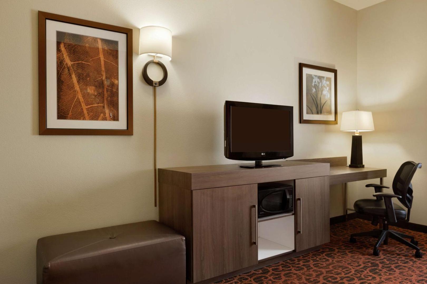 Hampton Inn Wichita Falls-Sikes Senter Mall Hampton Inn Wichita Falls-Sikes Senter Mall