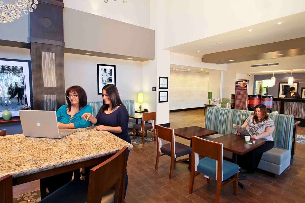 Hampton Inn and Suites Winnie Hampton Inn and Suites Winnie
