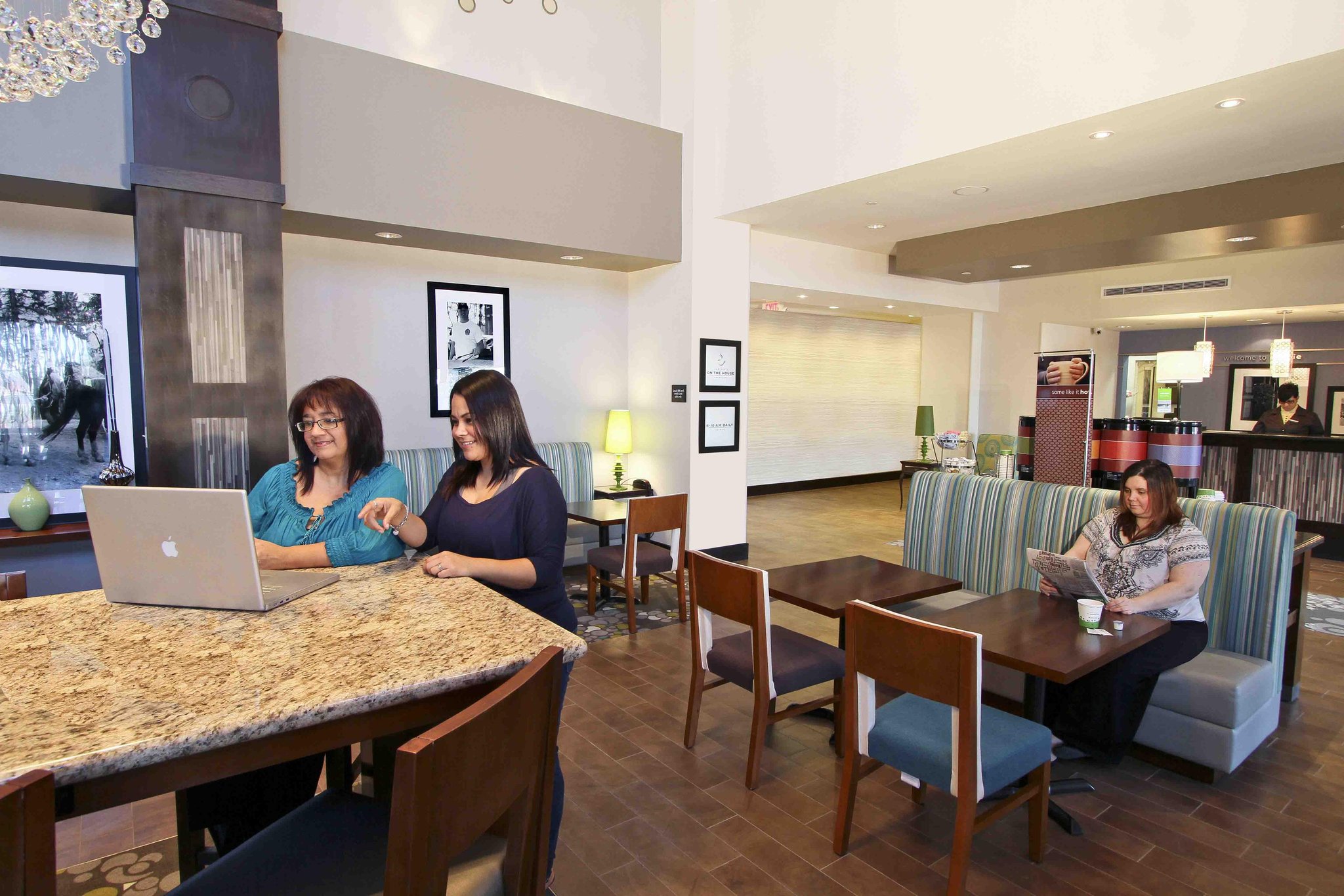 Hampton Inn and Suites Winnie Hampton Inn and Suites Winnie