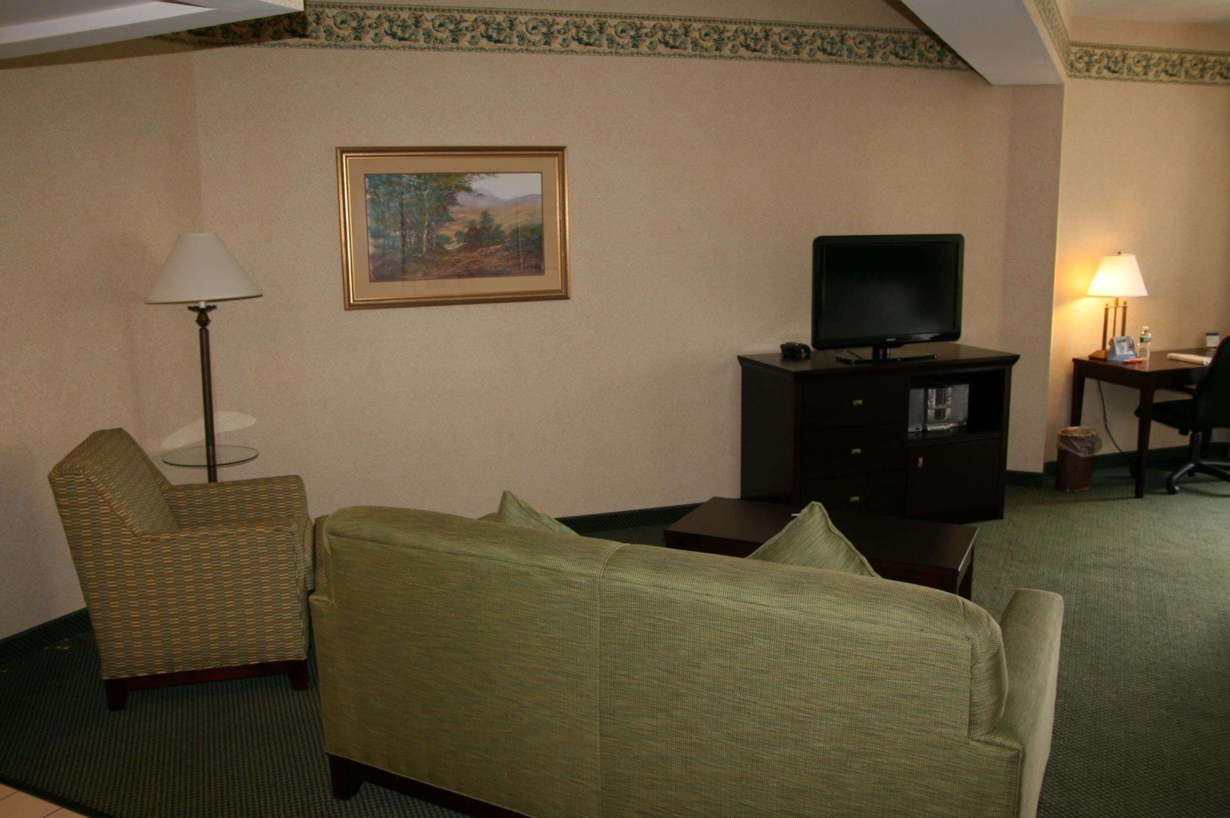 Hampton Inn Colchester Hampton Inn Colchester