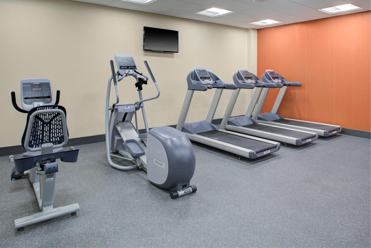 Hampton Inn & Suites Manchester Hampton Inn & Suites Manchester