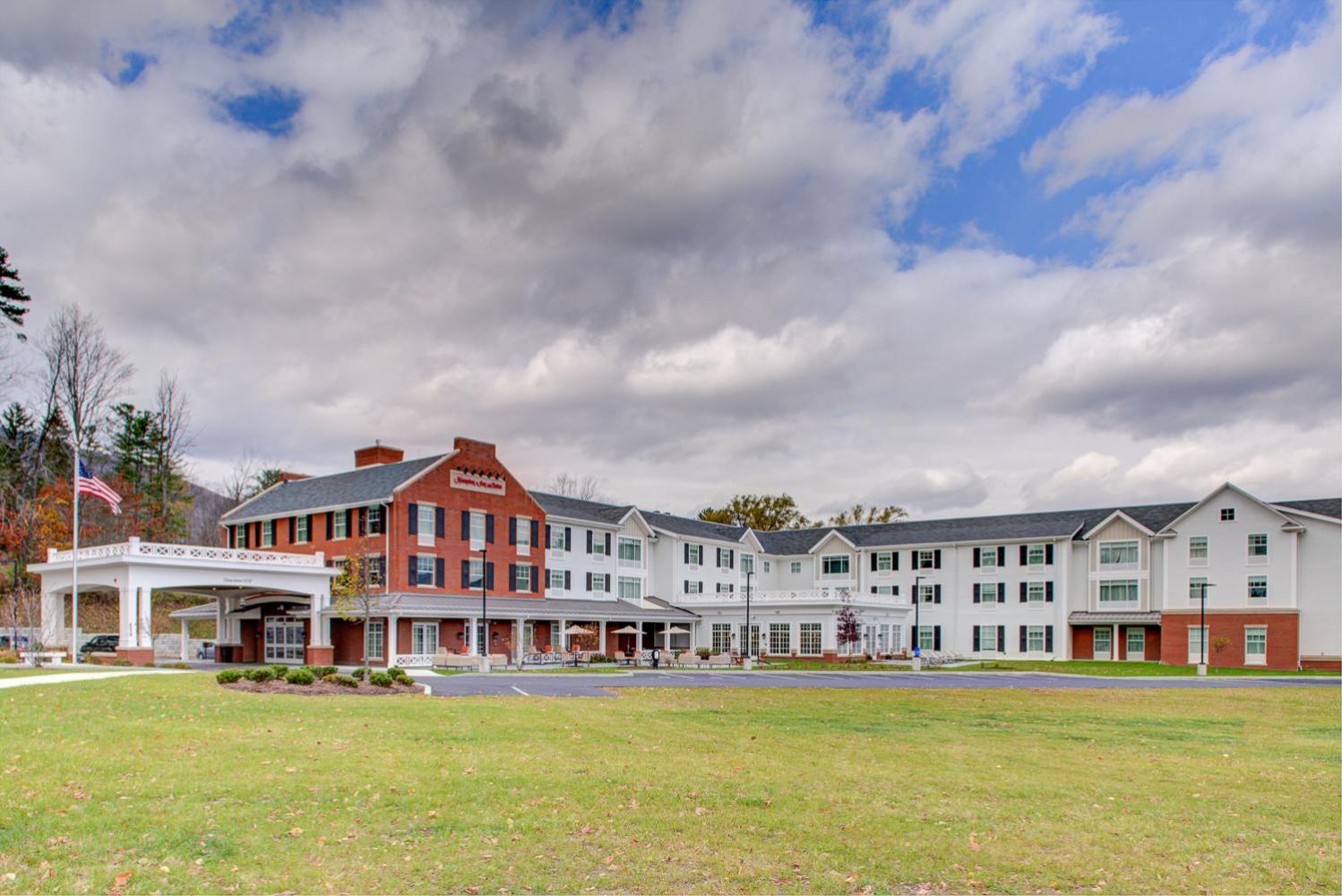 Hampton Inn & Suites Manchester Hampton Inn & Suites Manchester