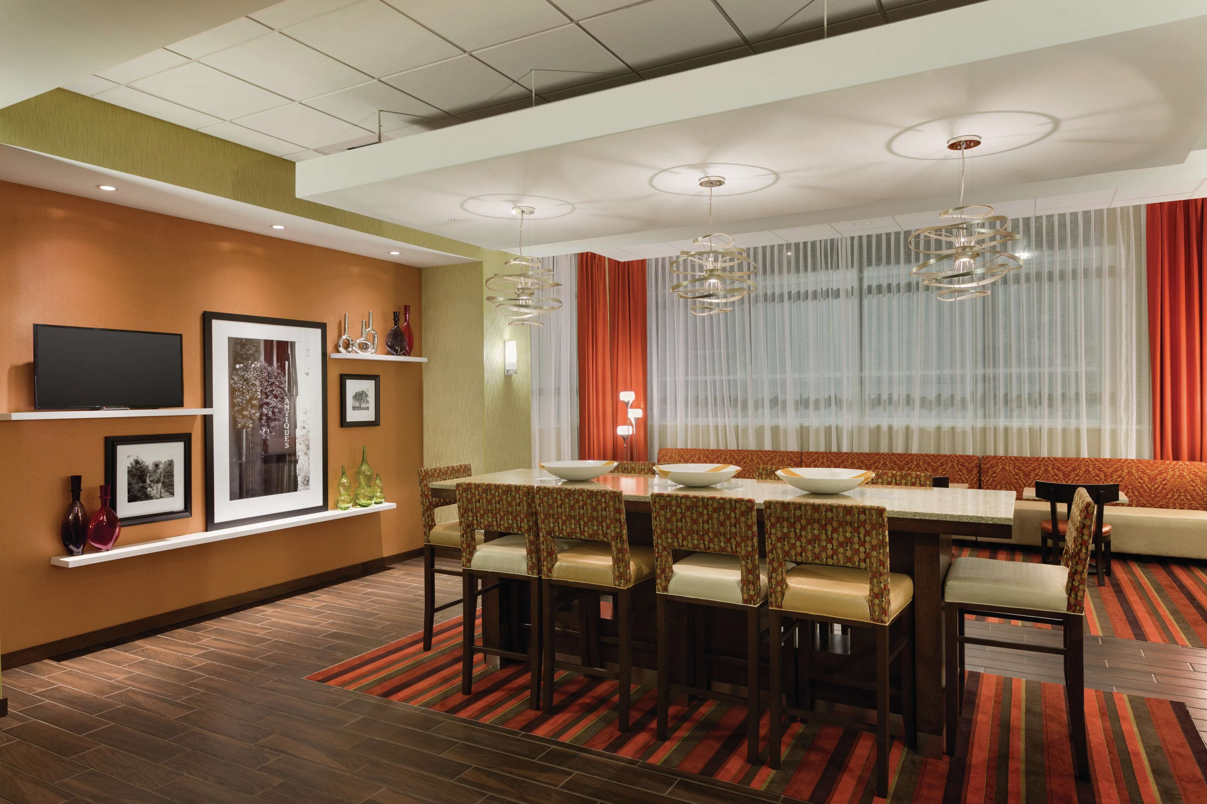 Hampton Inn St Albans Hampton Inn St Albans