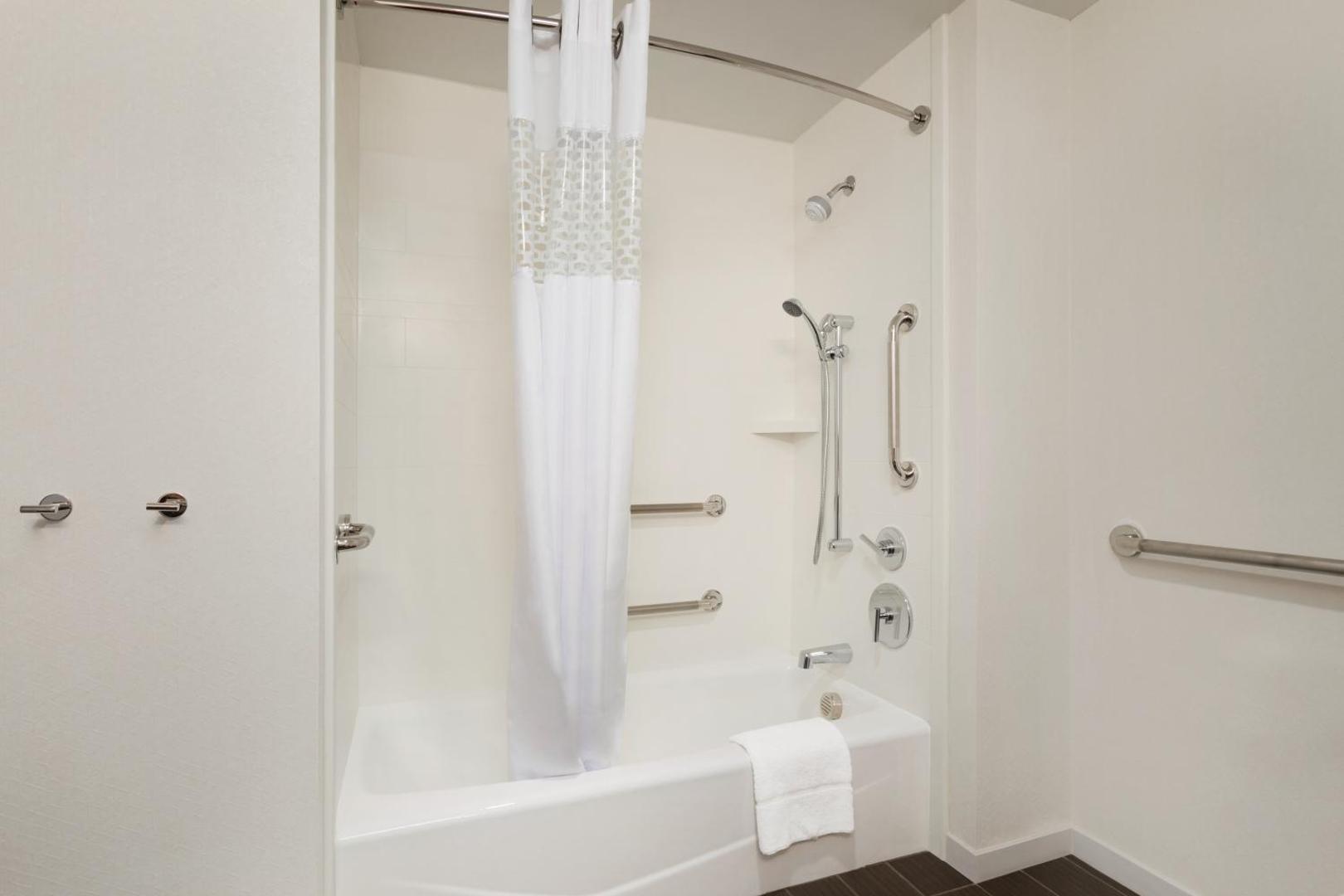 Hampton Inn St Albans Hampton Inn St Albans