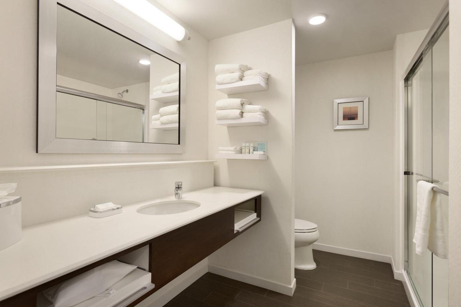 Hampton Inn St Albans Hampton Inn St Albans