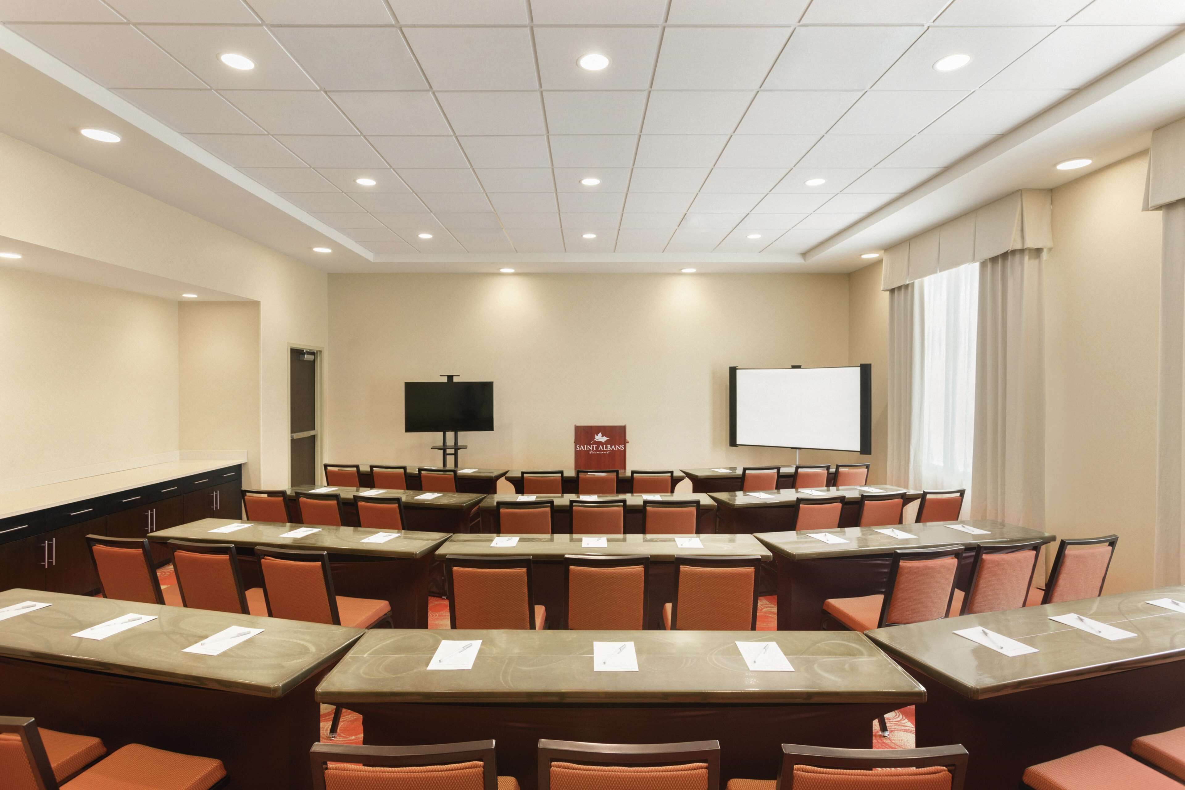 Hampton Inn St Albans Hampton Inn St Albans