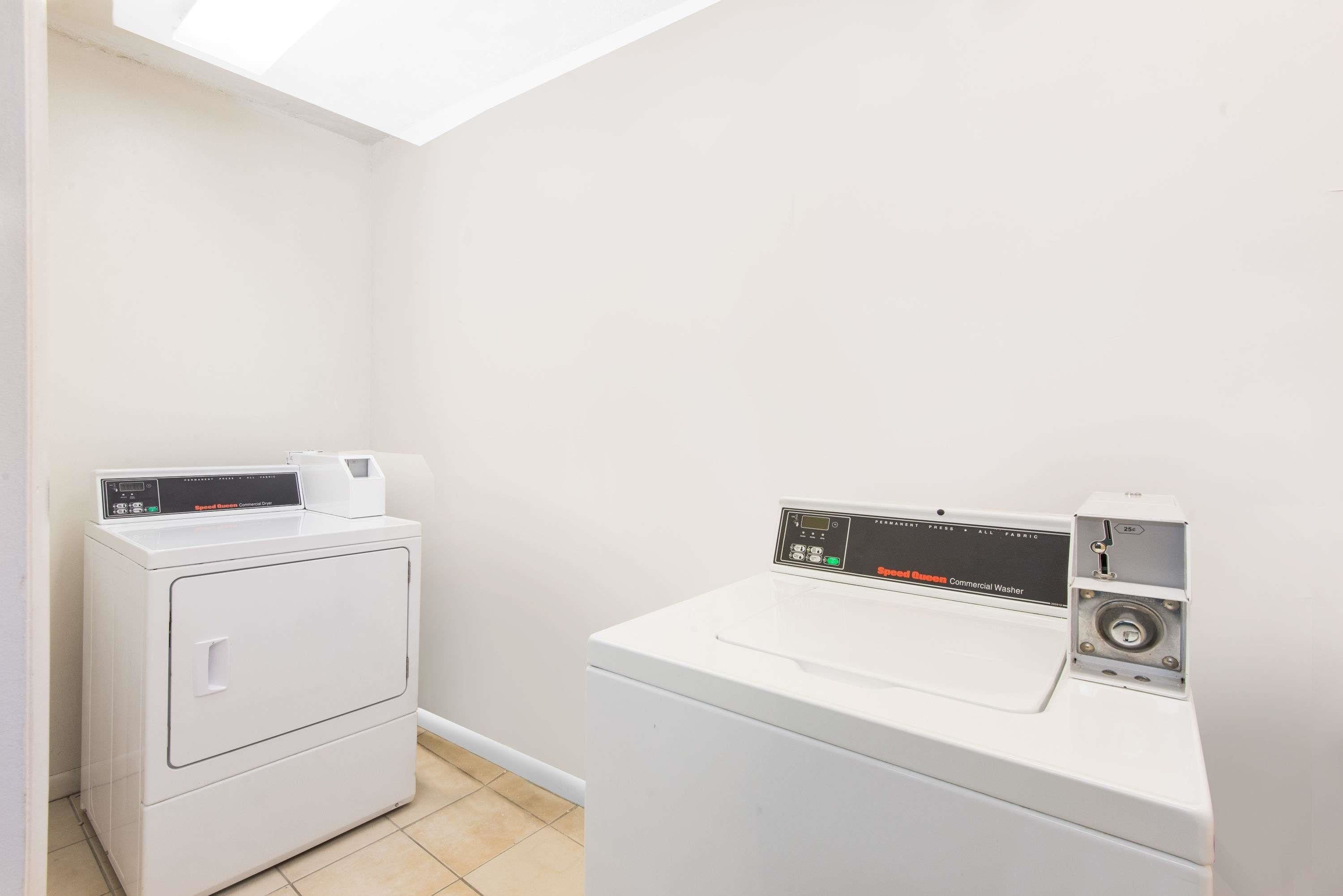 Days Inn by Wyndham Arlington Pentagon Days Inn by Wyndham Arlington Pentagon