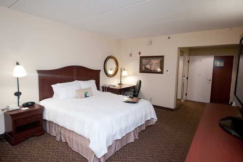 Hampton Inn Richmond-North/Ashland Hampton Inn Richmond-North/Ashland