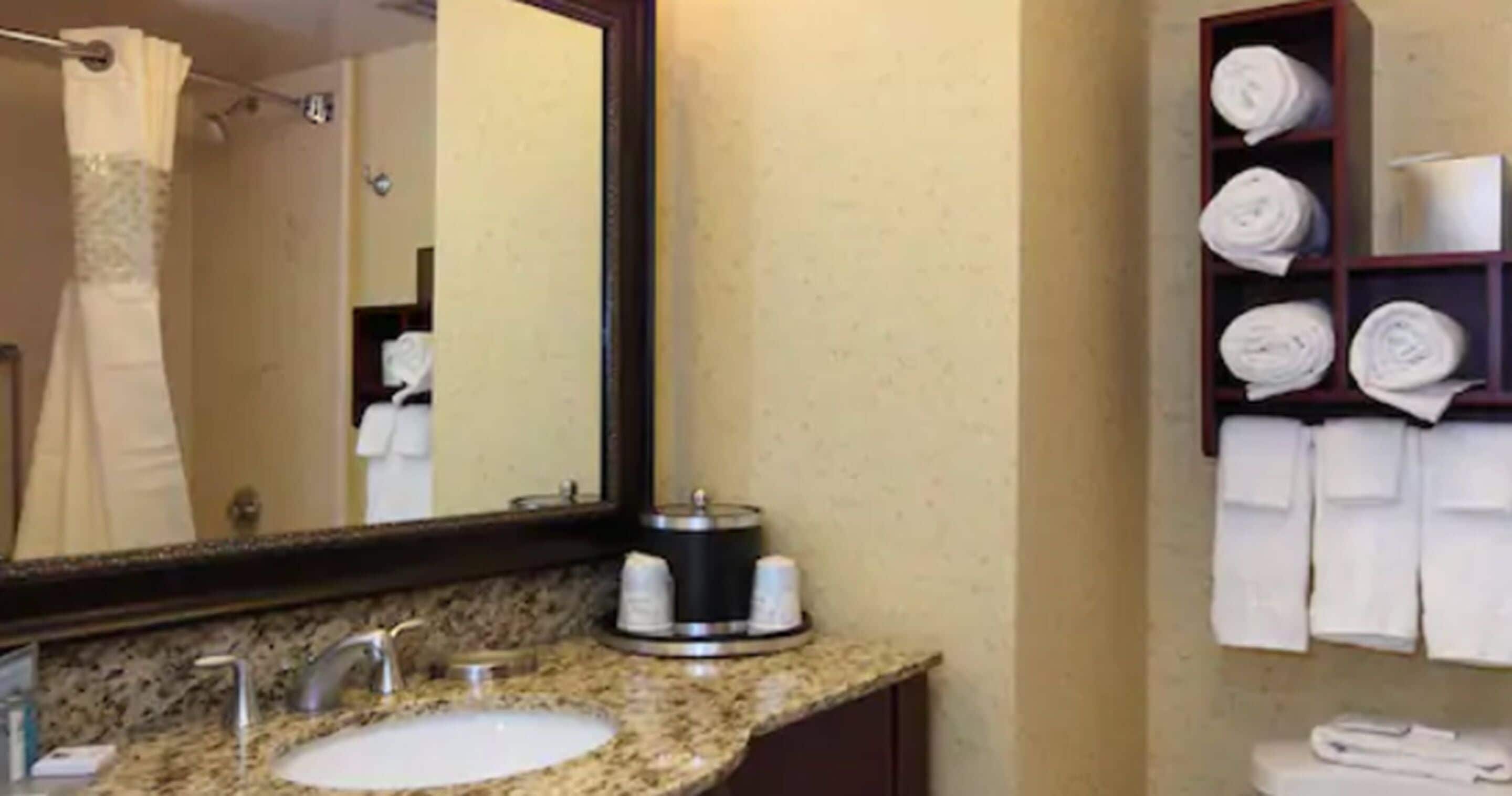Hampton Inn & Suites Charlottesville-At The University Hampton Inn & Suites Charlottesville-At The University