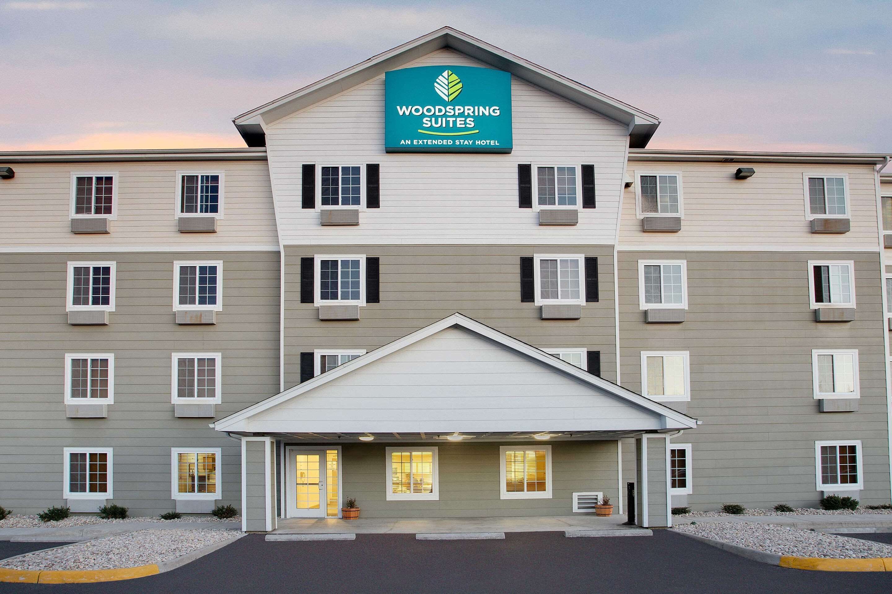 Woodspring Suites Richmond Fort Lee Woodspring Suites Richmond Fort Lee