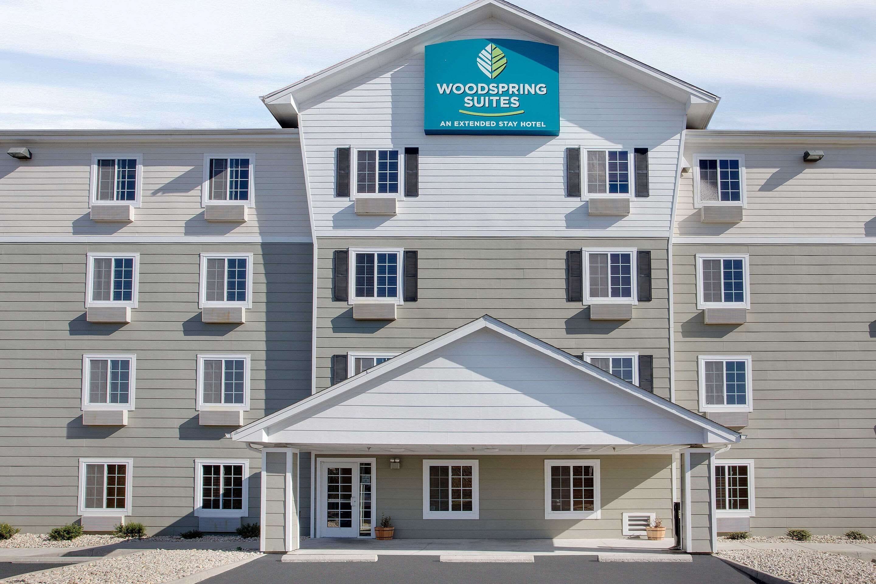 Woodspring Suites Richmond Fort Lee Woodspring Suites Richmond Fort Lee