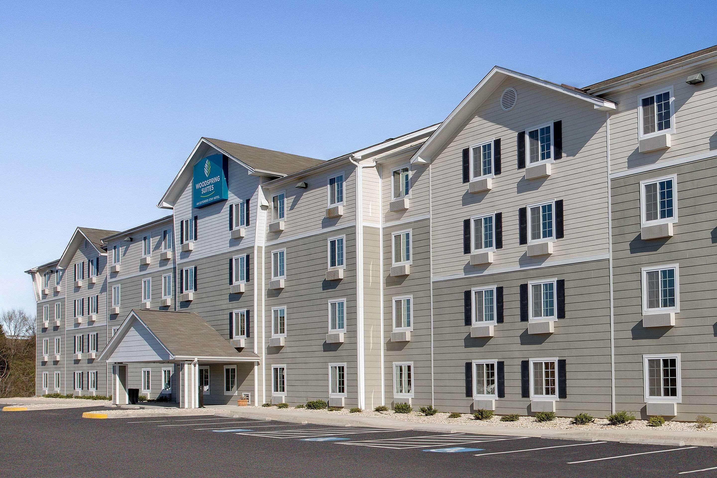 Woodspring Suites Richmond Fort Lee Woodspring Suites Richmond Fort Lee
