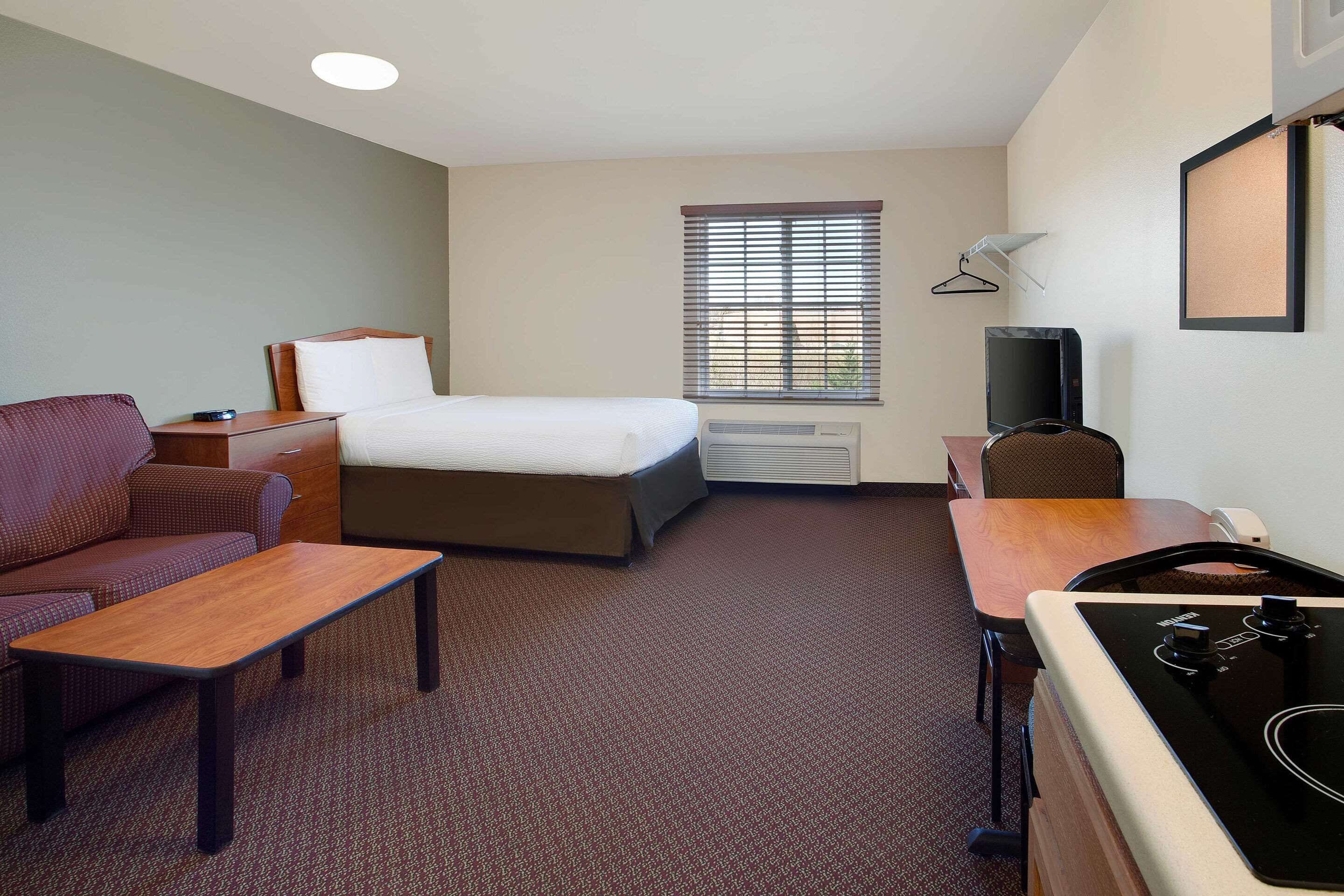 Woodspring Suites Richmond Fort Lee Woodspring Suites Richmond Fort Lee