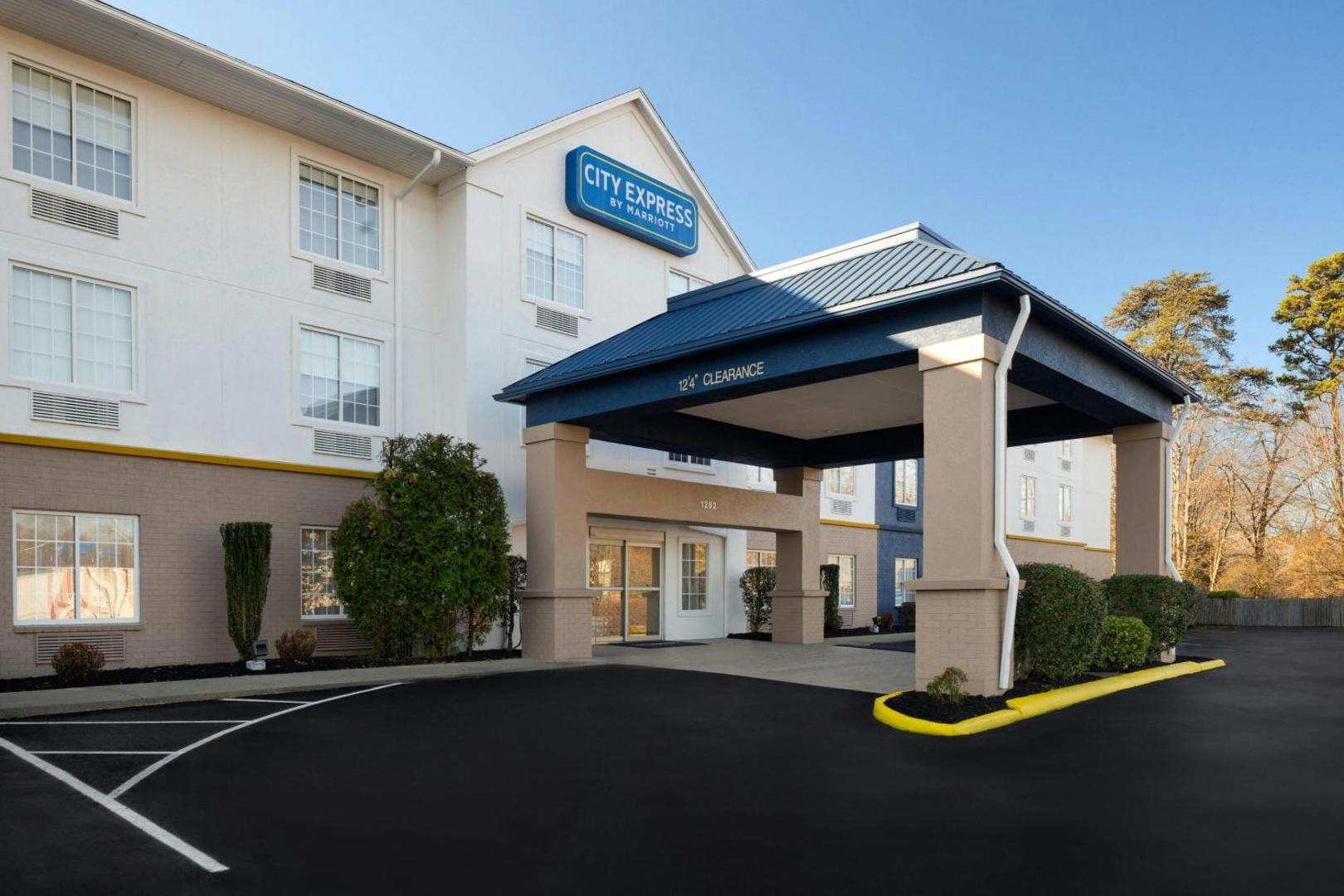 City Express by Marriott Danville