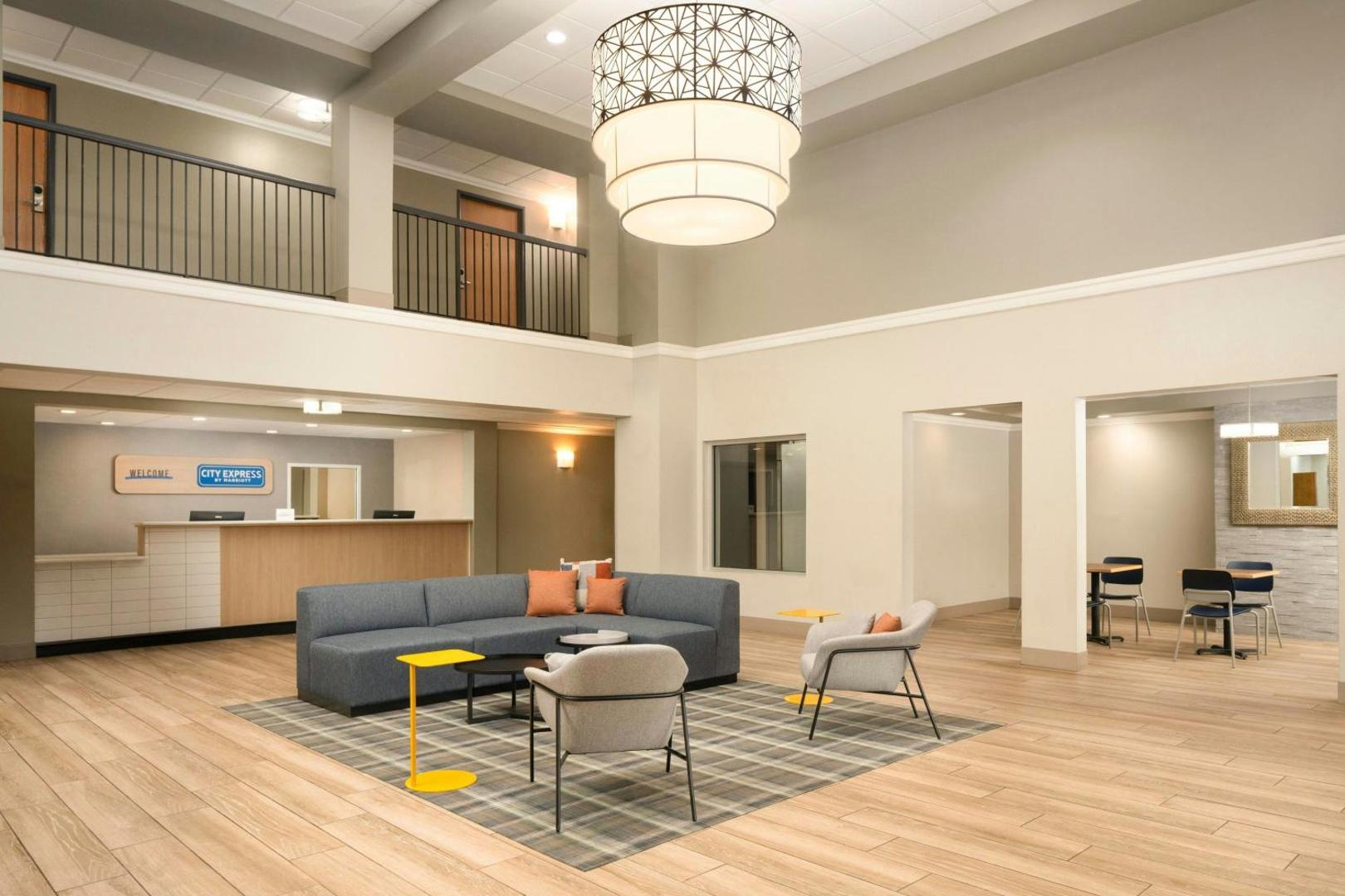 City Express by Marriott Danville