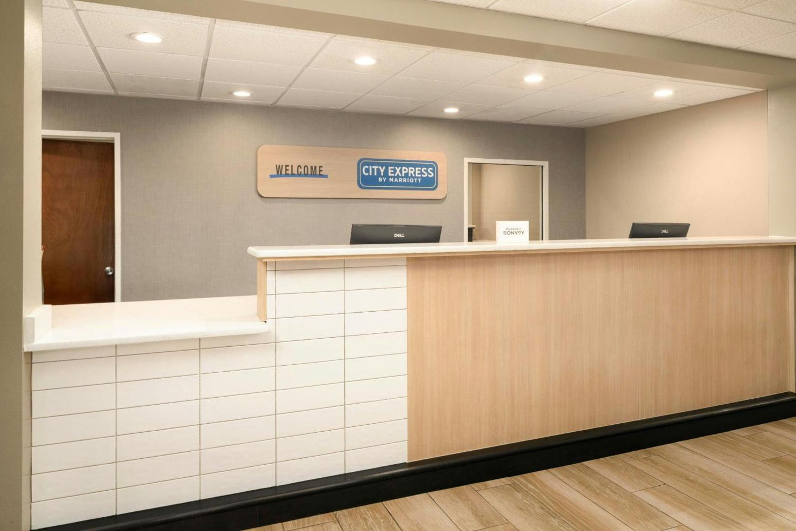 City Express by Marriott Danville