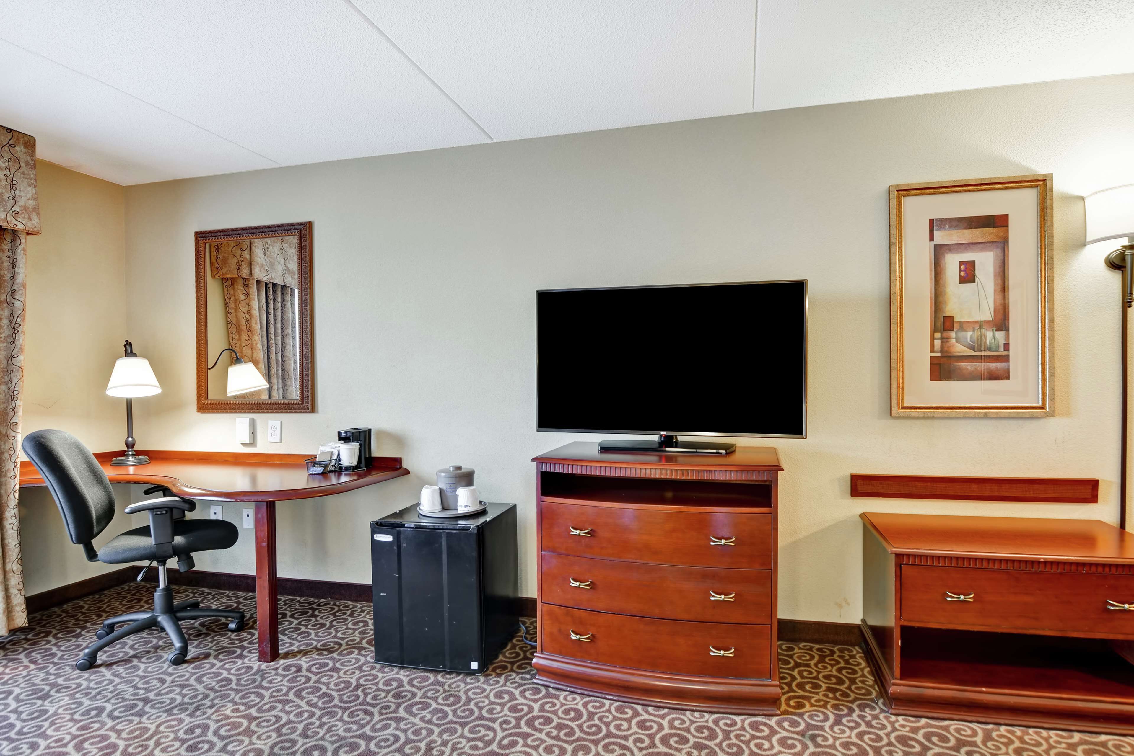 Hampton Inn & Suites Fredericksburg Hampton Inn & Suites Fredericksburg