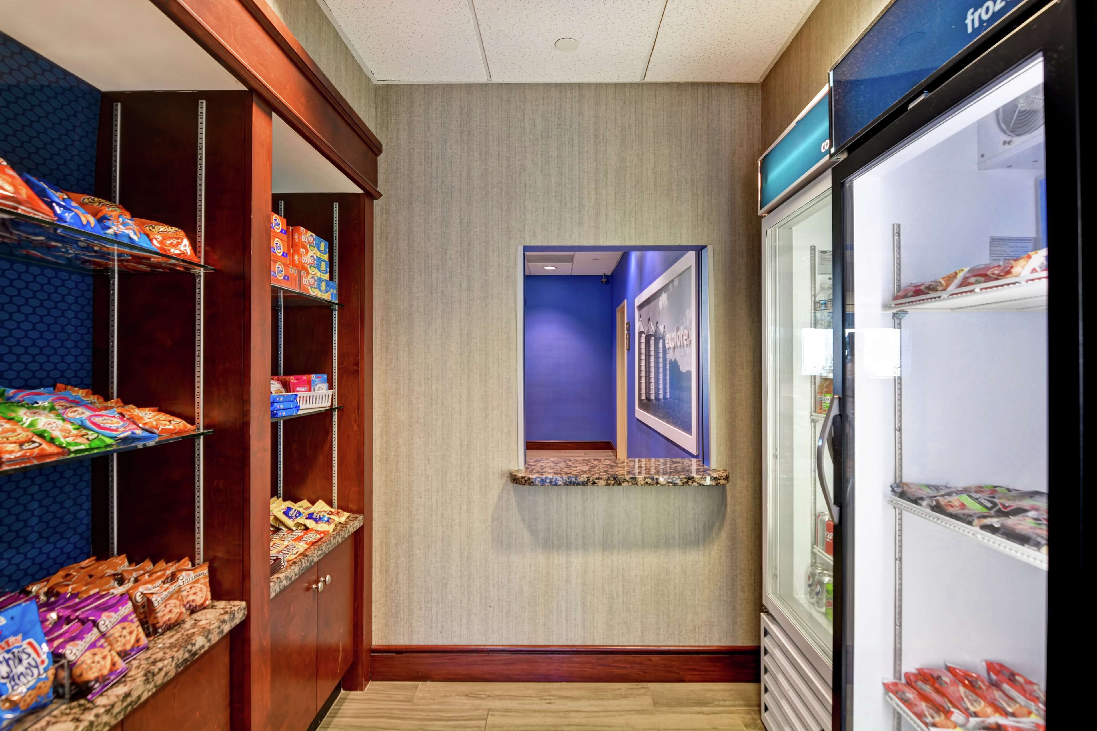Hampton Inn & Suites Fredericksburg Hampton Inn & Suites Fredericksburg